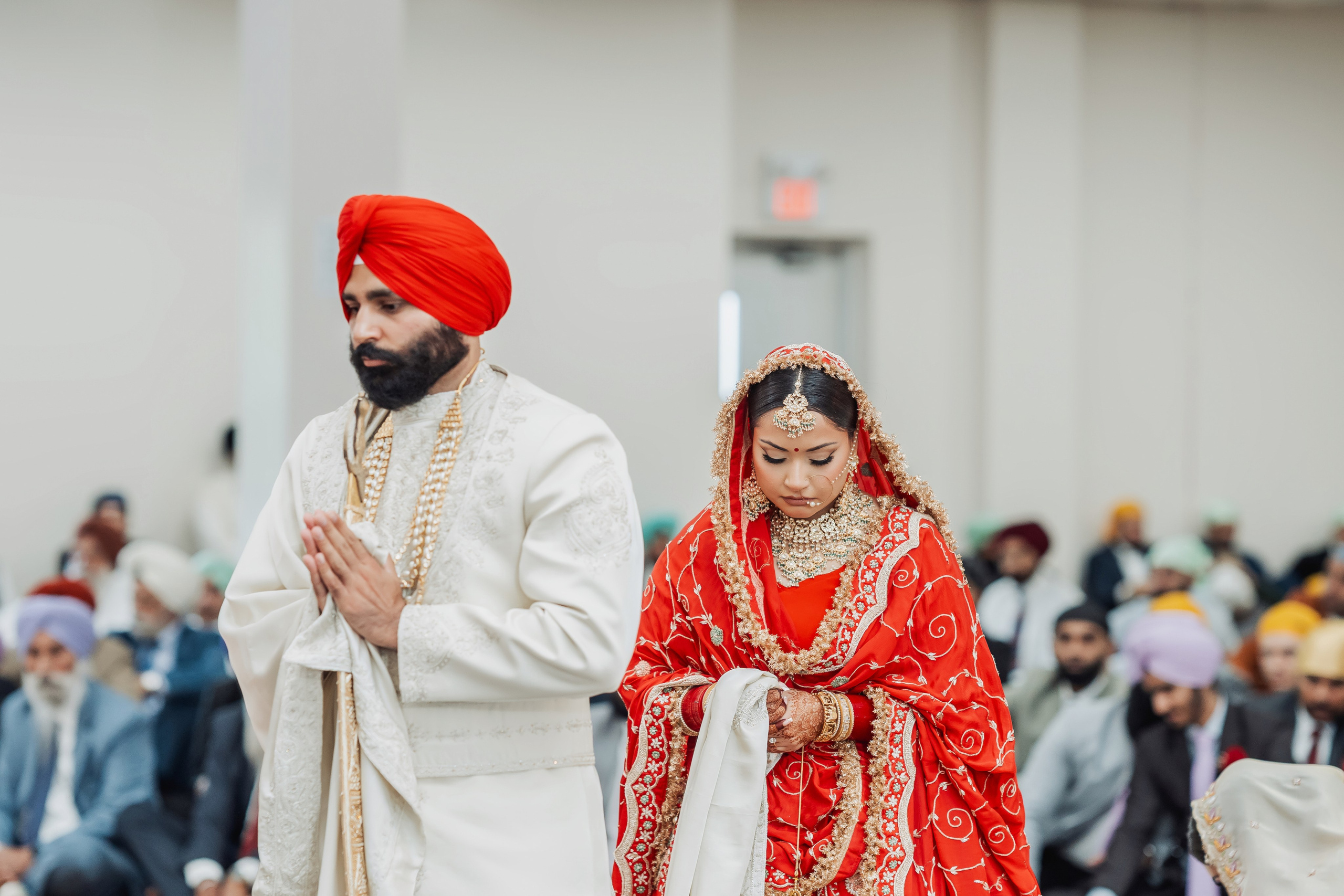 Gagan & Jasmeen. Wedding Photographer & Cinematographer studios