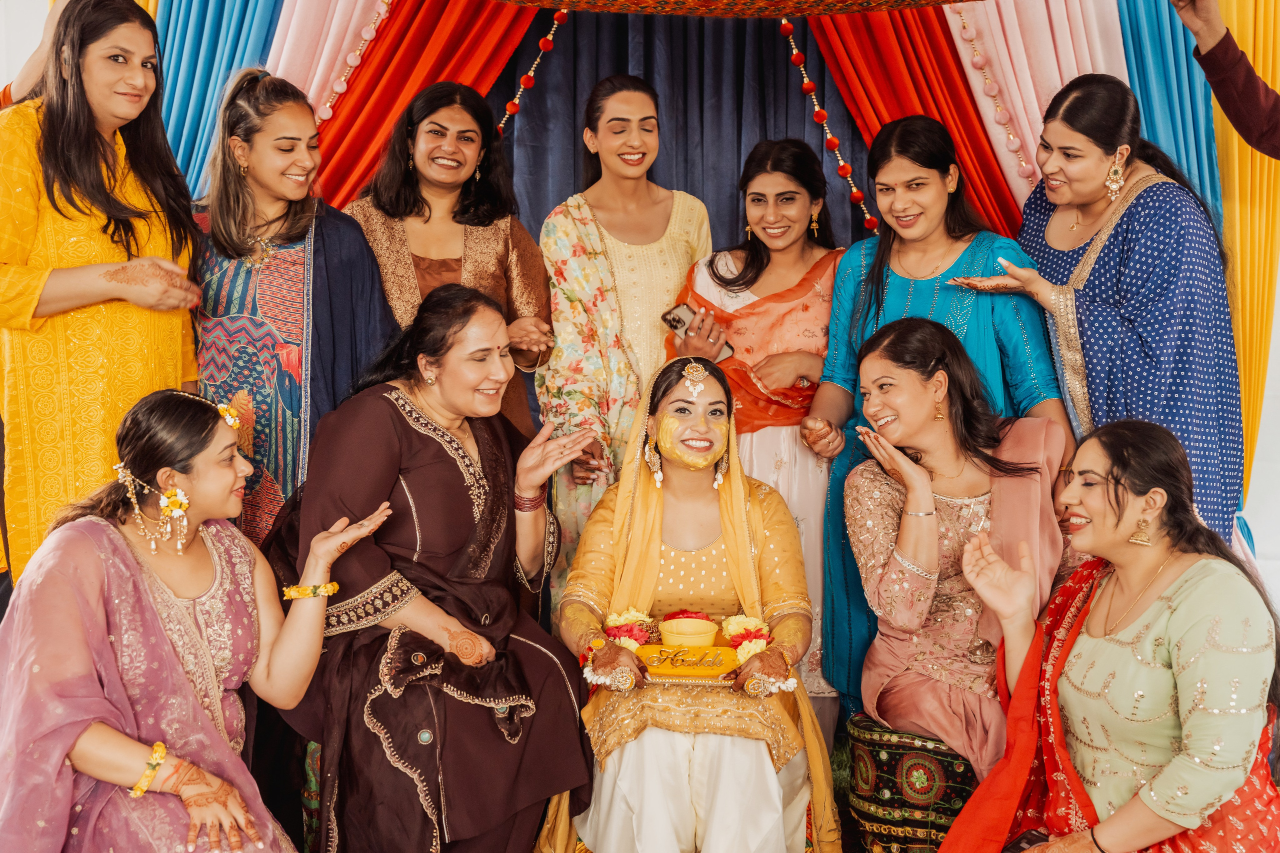 Gagan & Jasmeen. Wedding Photographer & Cinematographer studios