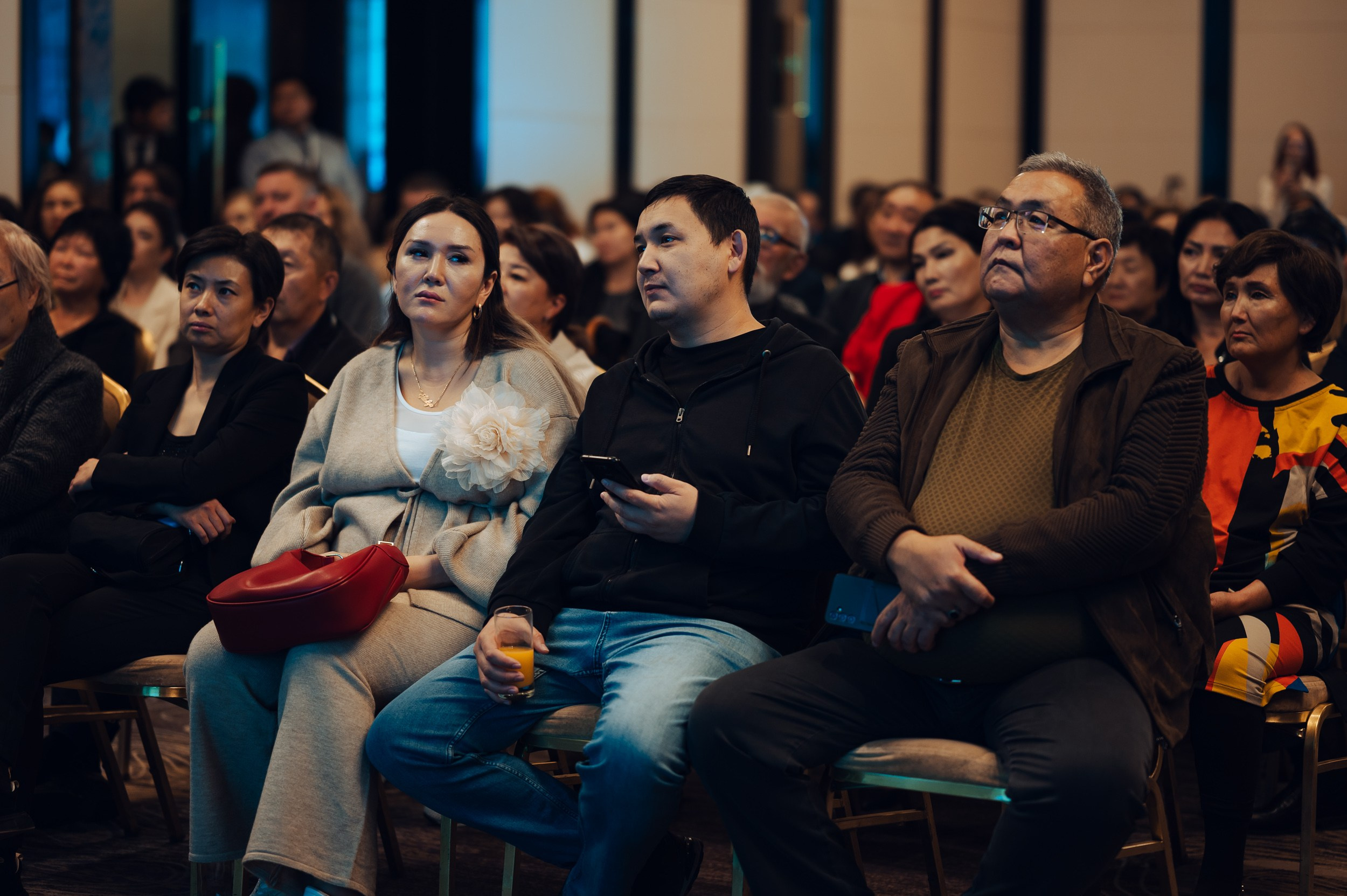 Pre-IPO |Презентация. Фотограф в Бишкеке Андрей Кавешников