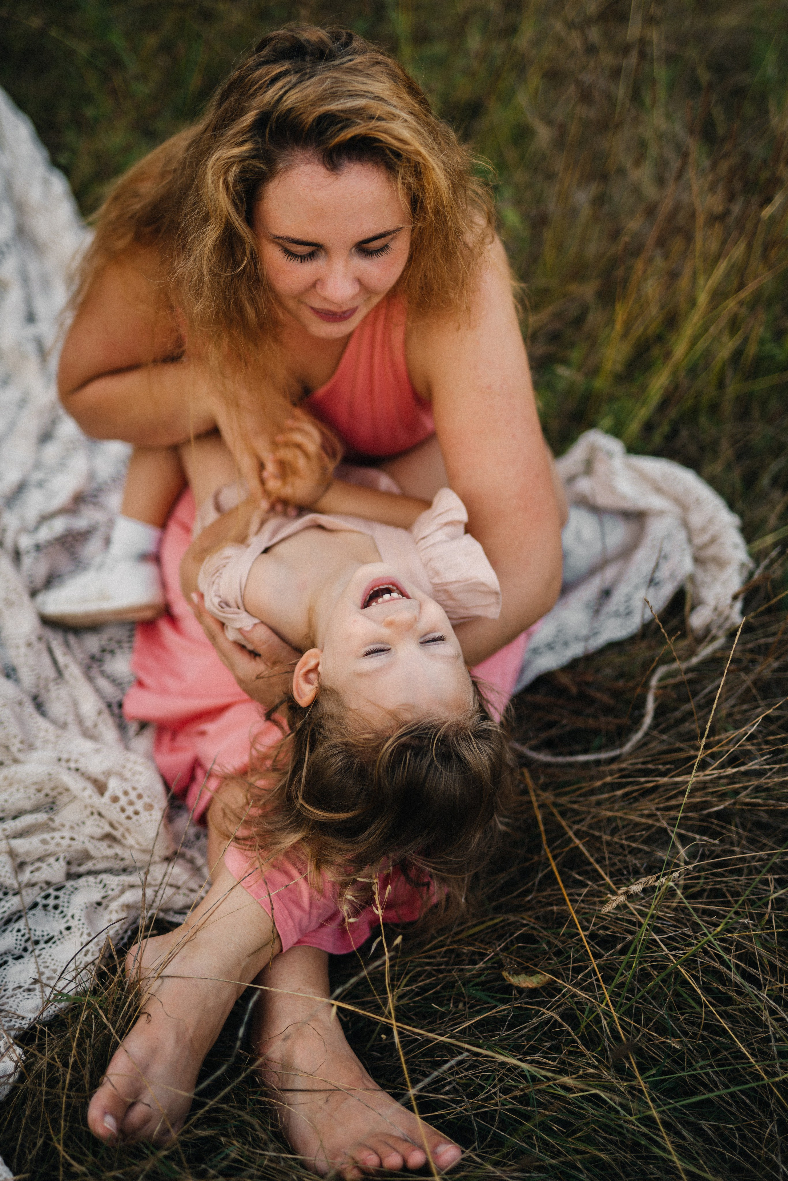 RITRATTO | LIFESTYLE | REPORTAGE. Svitlana Miahka fotografa a Genova