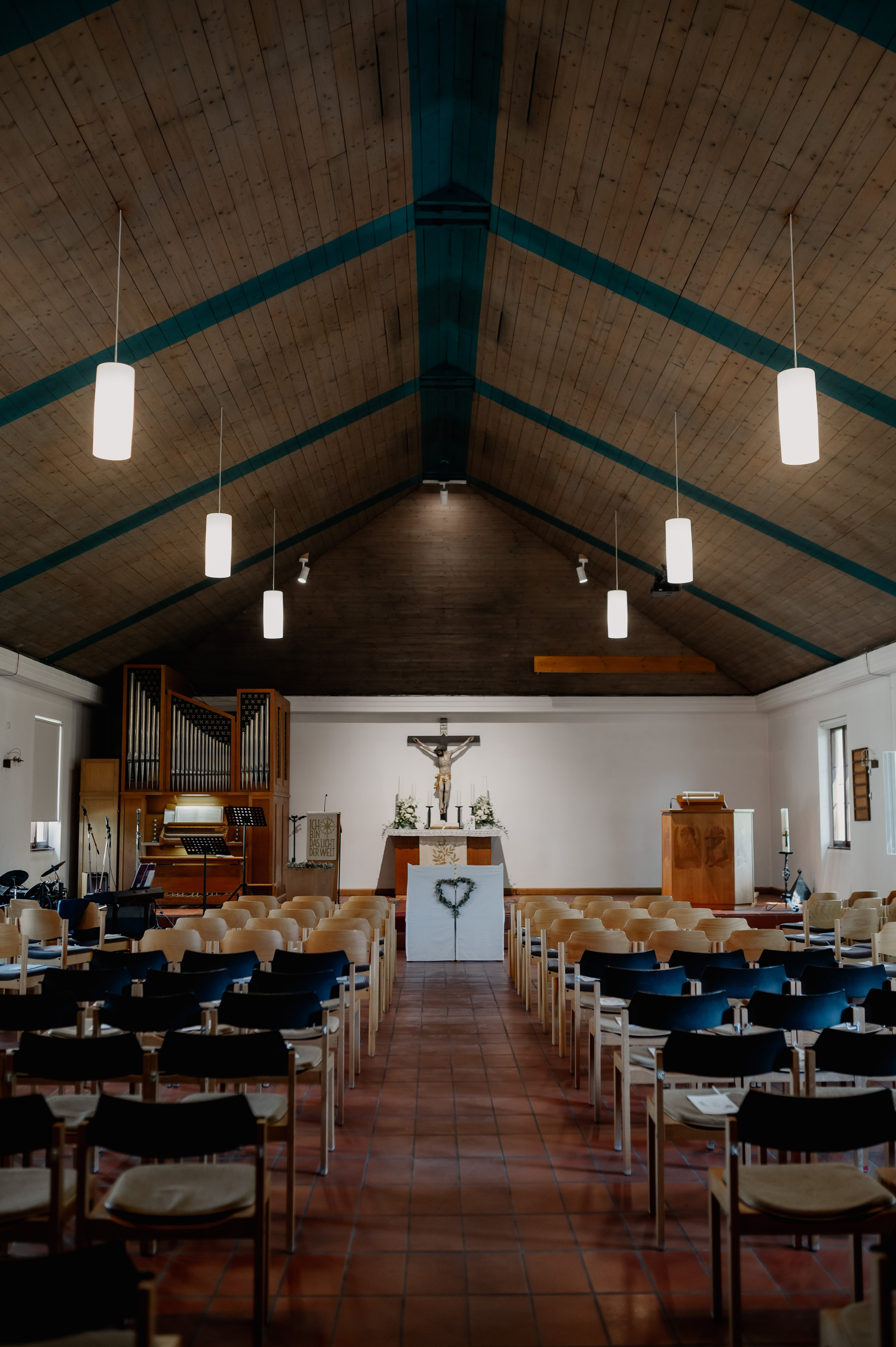 VON LIEBE GETRAGEN: JA-WORT UND TAUFE IN ANSBACH. Фотограф в Нюрнберге Ирина Менерт из Ансбаха