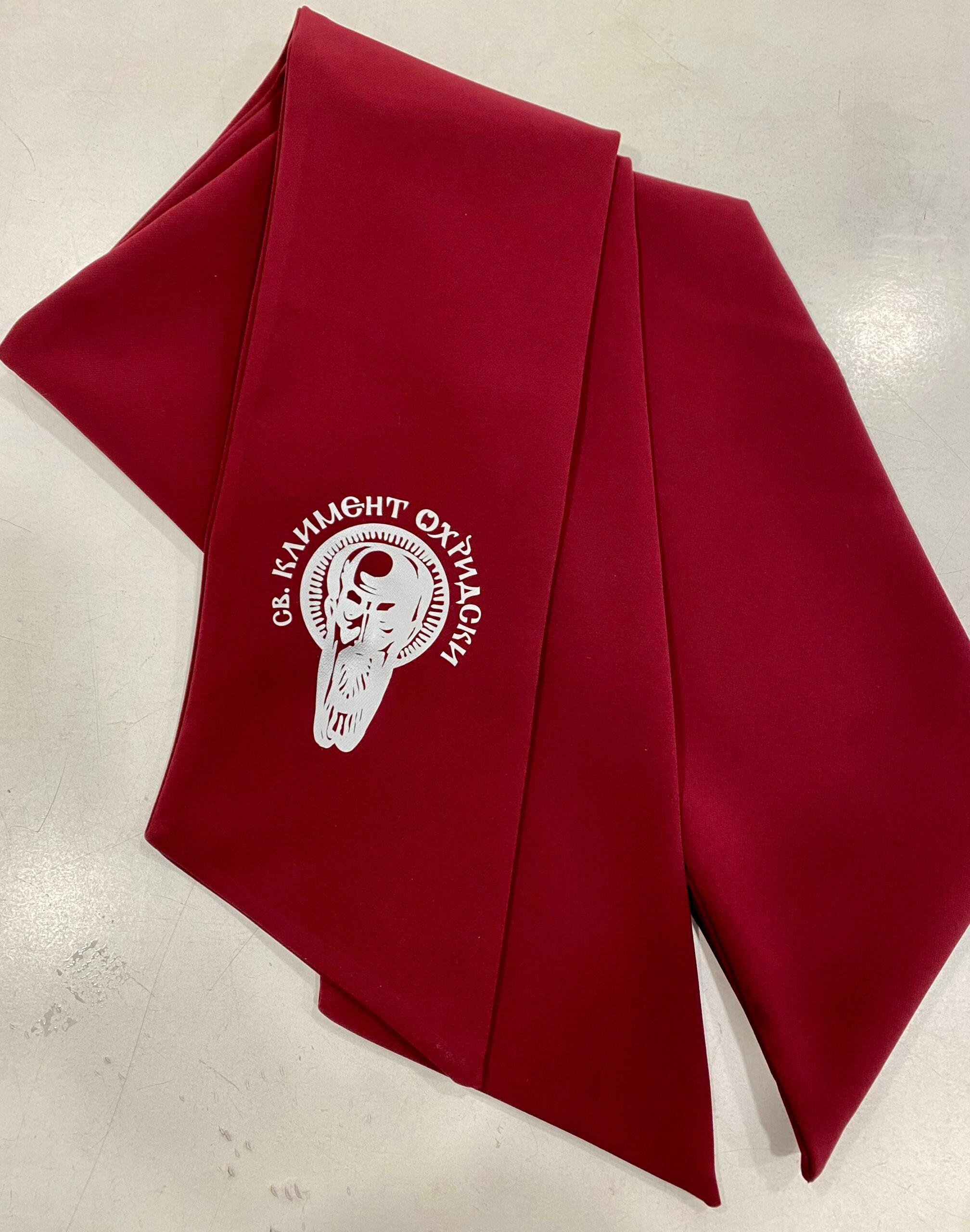 Академични тоги и шапки за университети | Официално облекло|togiishapki.bg. 🎓 Togiishapki.bg — Тоги и академични шапки за дипломиране на студенти, ученици и деца