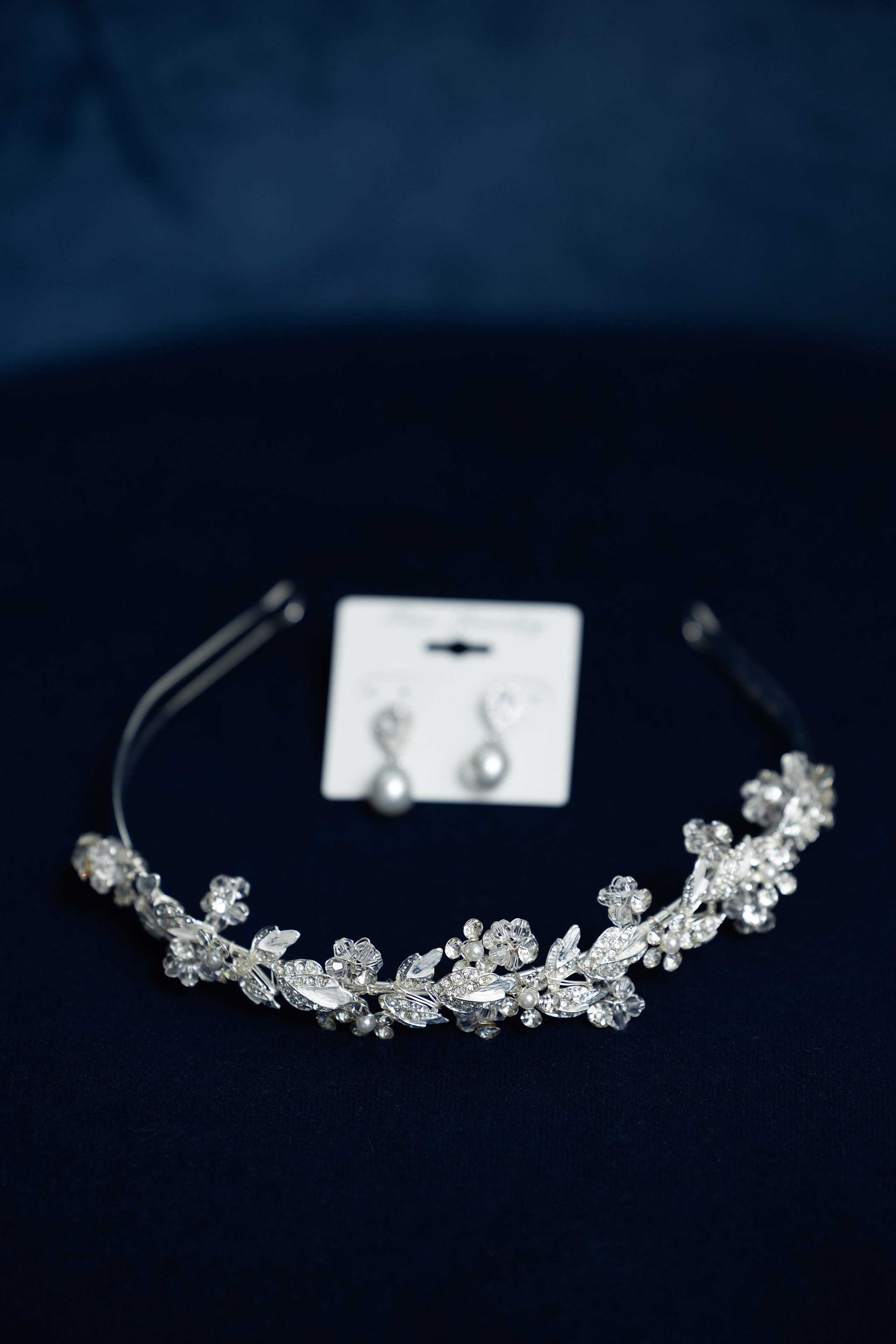 Nawik e Ethson. Fazemos o seu casamento ser lembrado por gerações