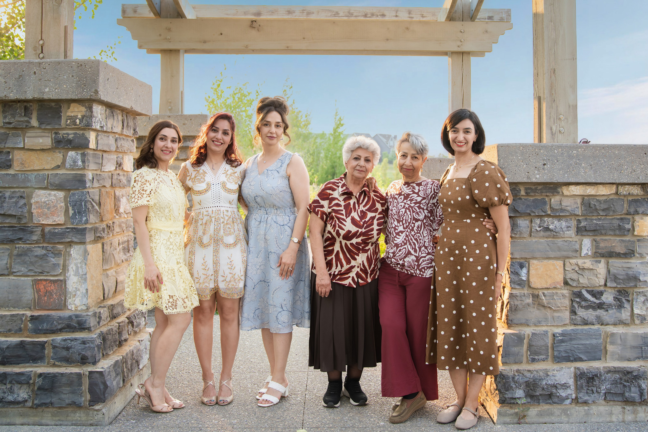 Jana’s Family. Engagement, Wedding & Family Photographer in Calgary | allo Photography