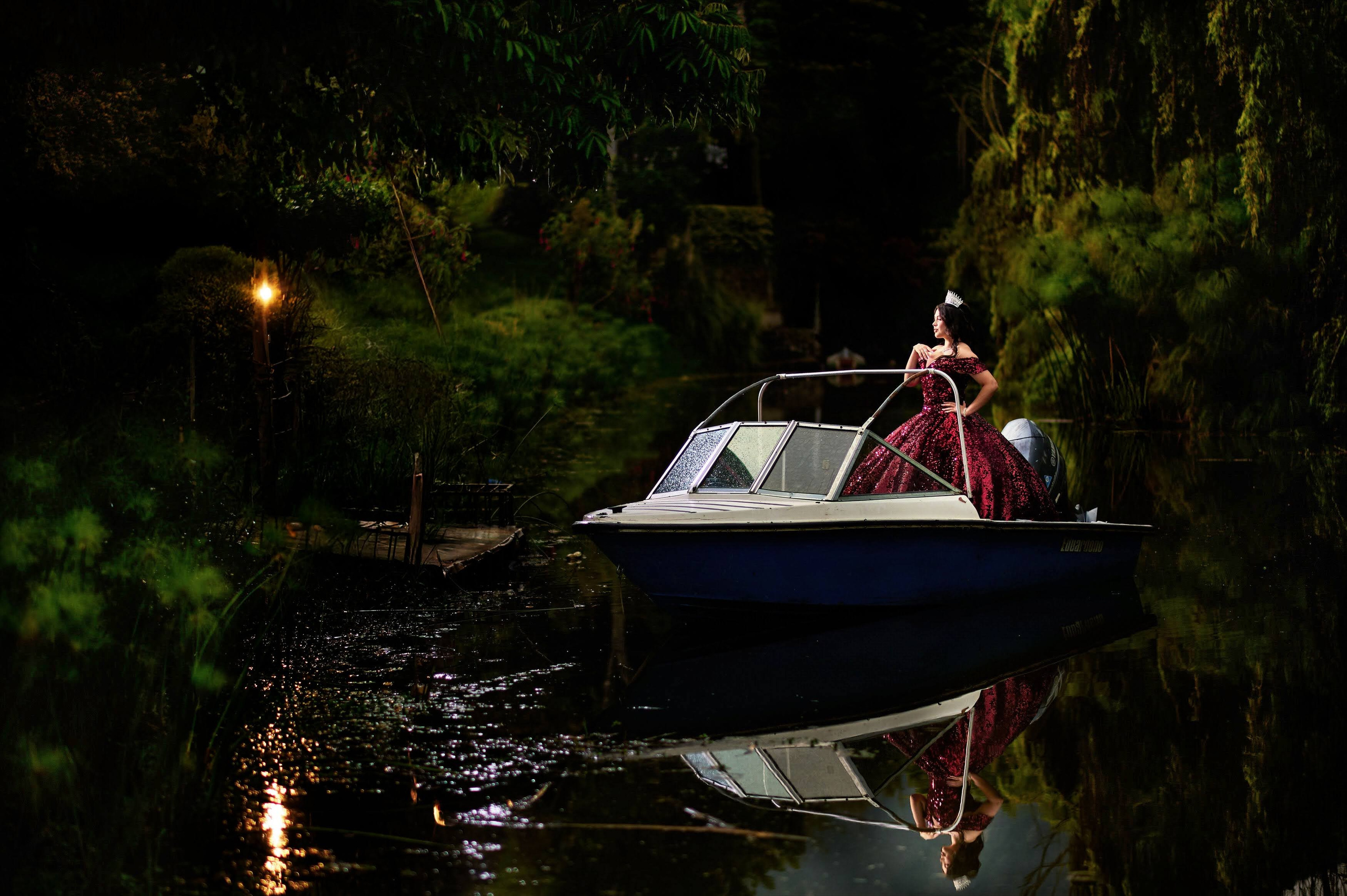 Mis 15 | Sesiones de Fotografía Modernas. Wedding Photography & Videography by ZZ Hendrick | Capturing Your Love Story in Colombia & USA