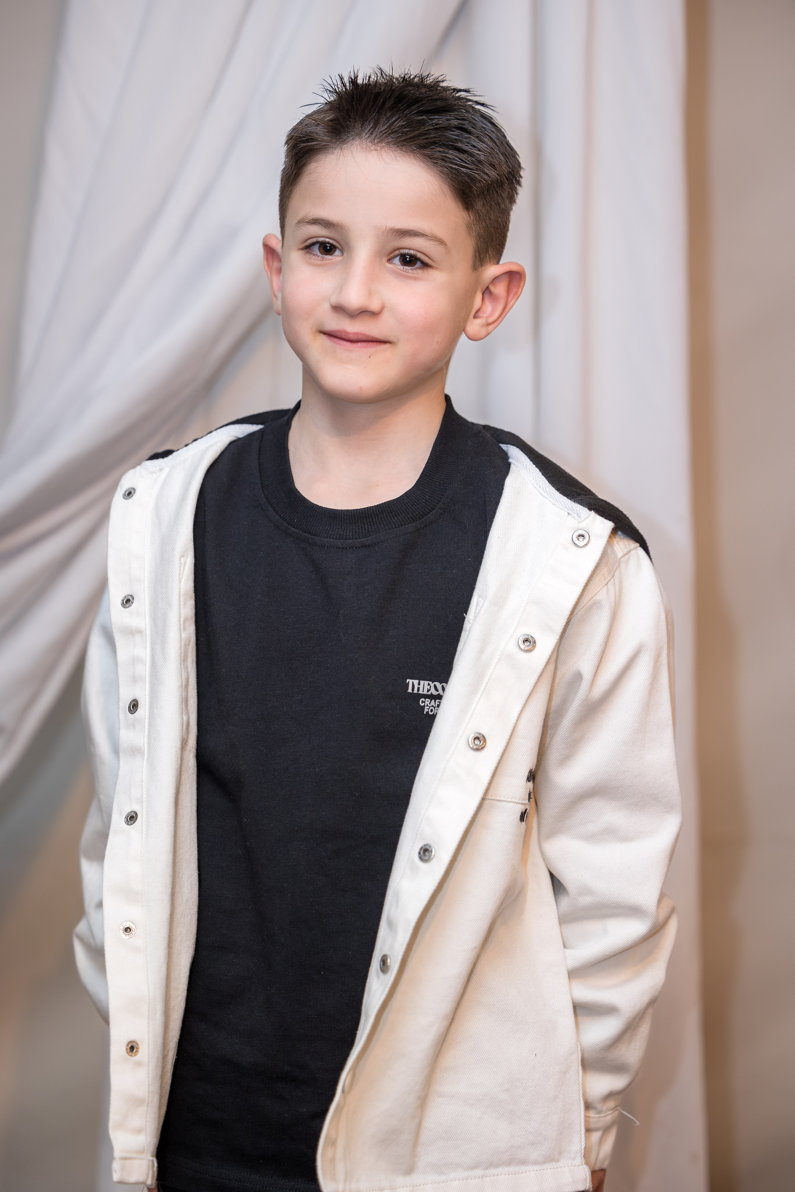 Noya. AMIR BUCHNIK PHOTOGRAPHER