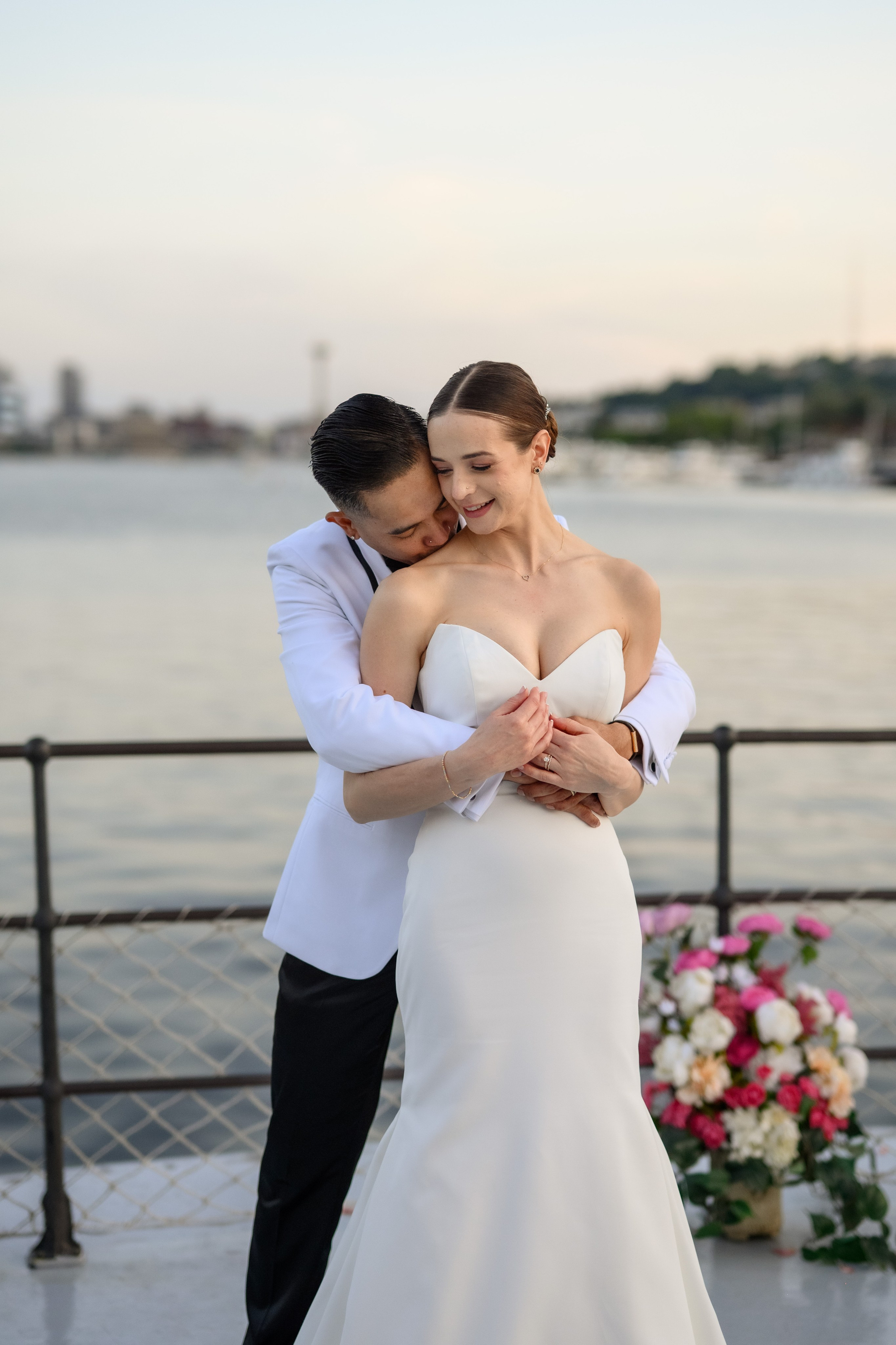 Kevin & Katie. Wedding & portrait photography in the Seattle Area. Helen Michelle photographer
