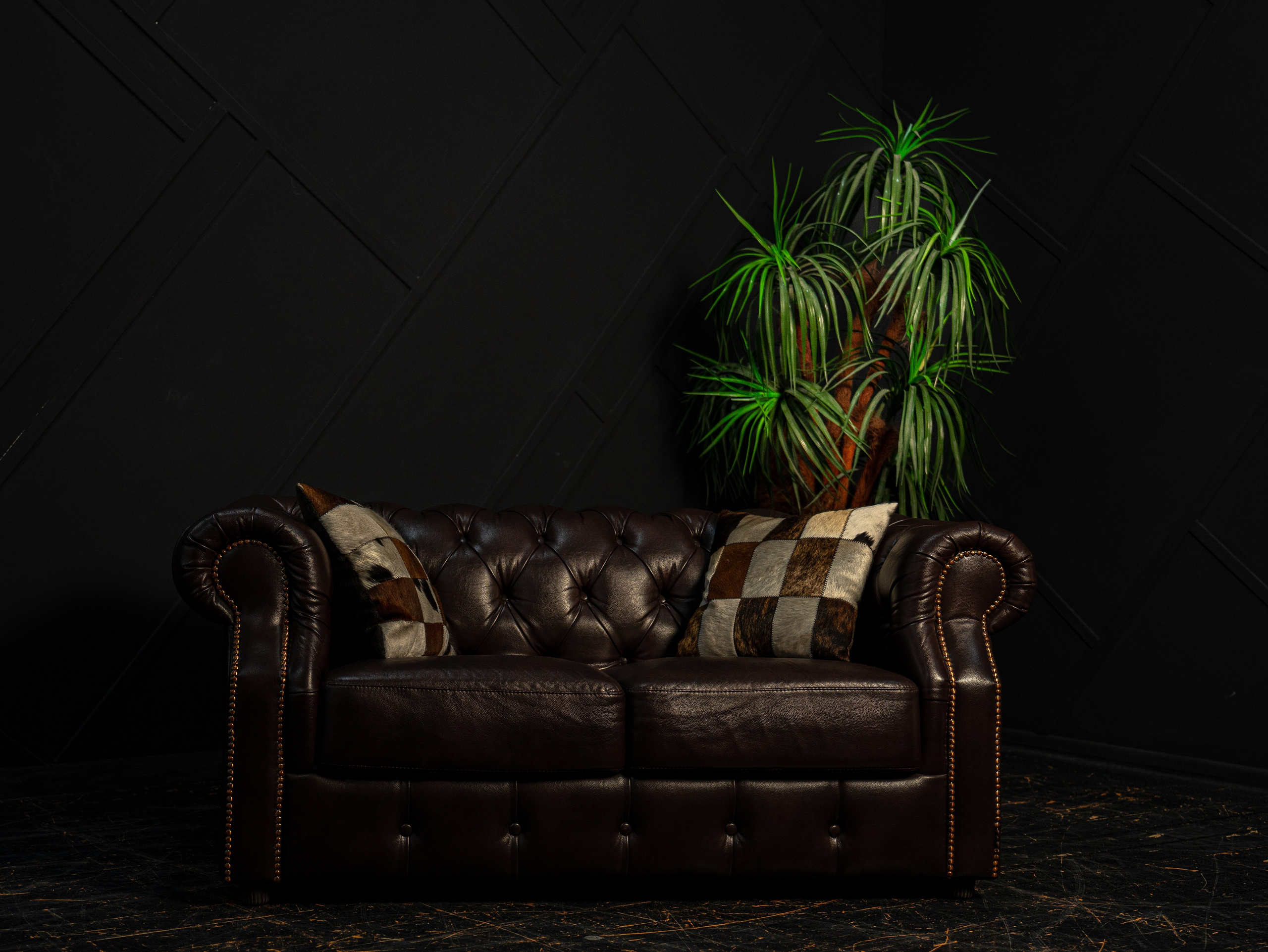 Зал «Loft» — (ул.Бабура, 73Б). 2astudio.uz