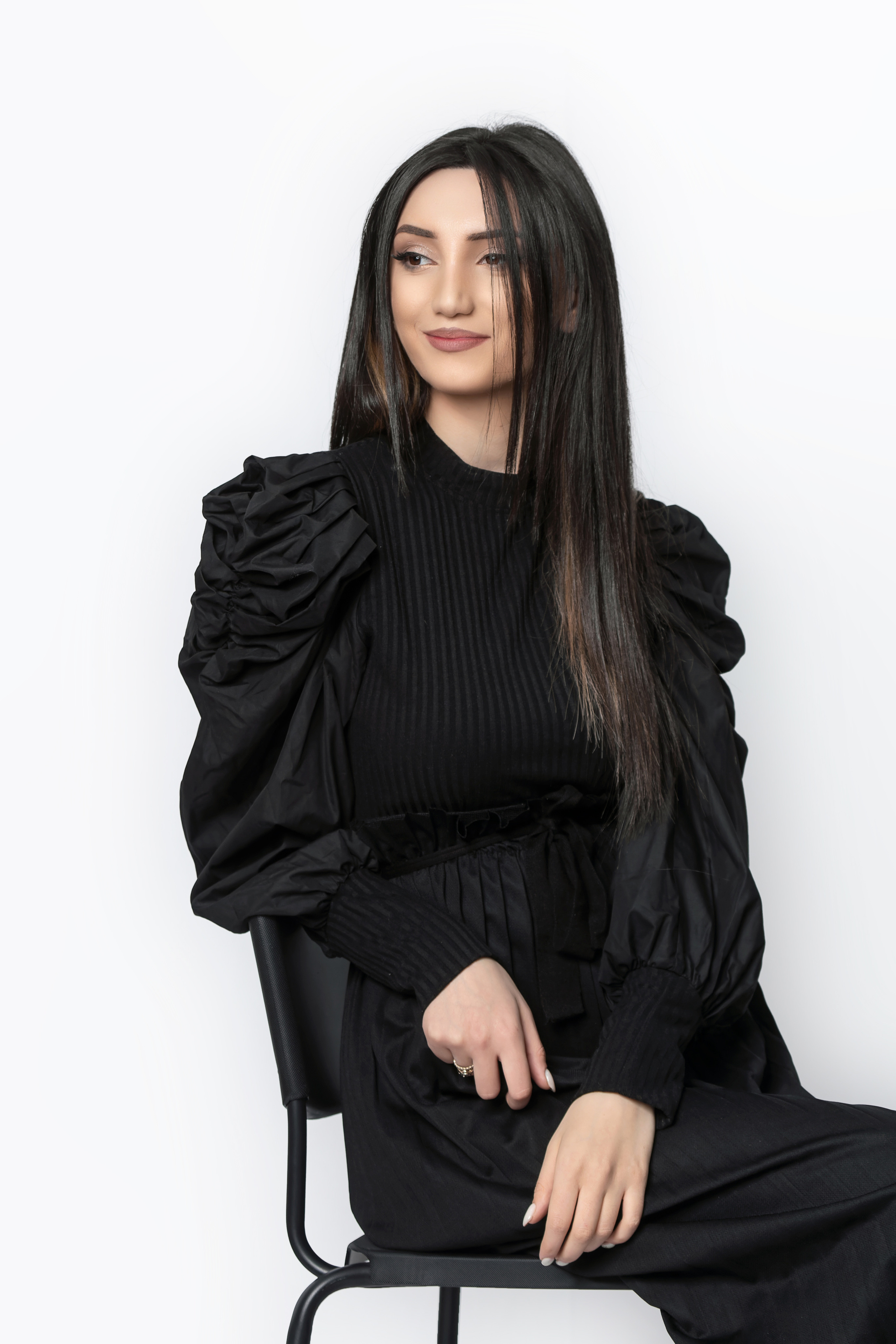 Indoor Portraits. Фотограф в Ереване Макс Авдалян