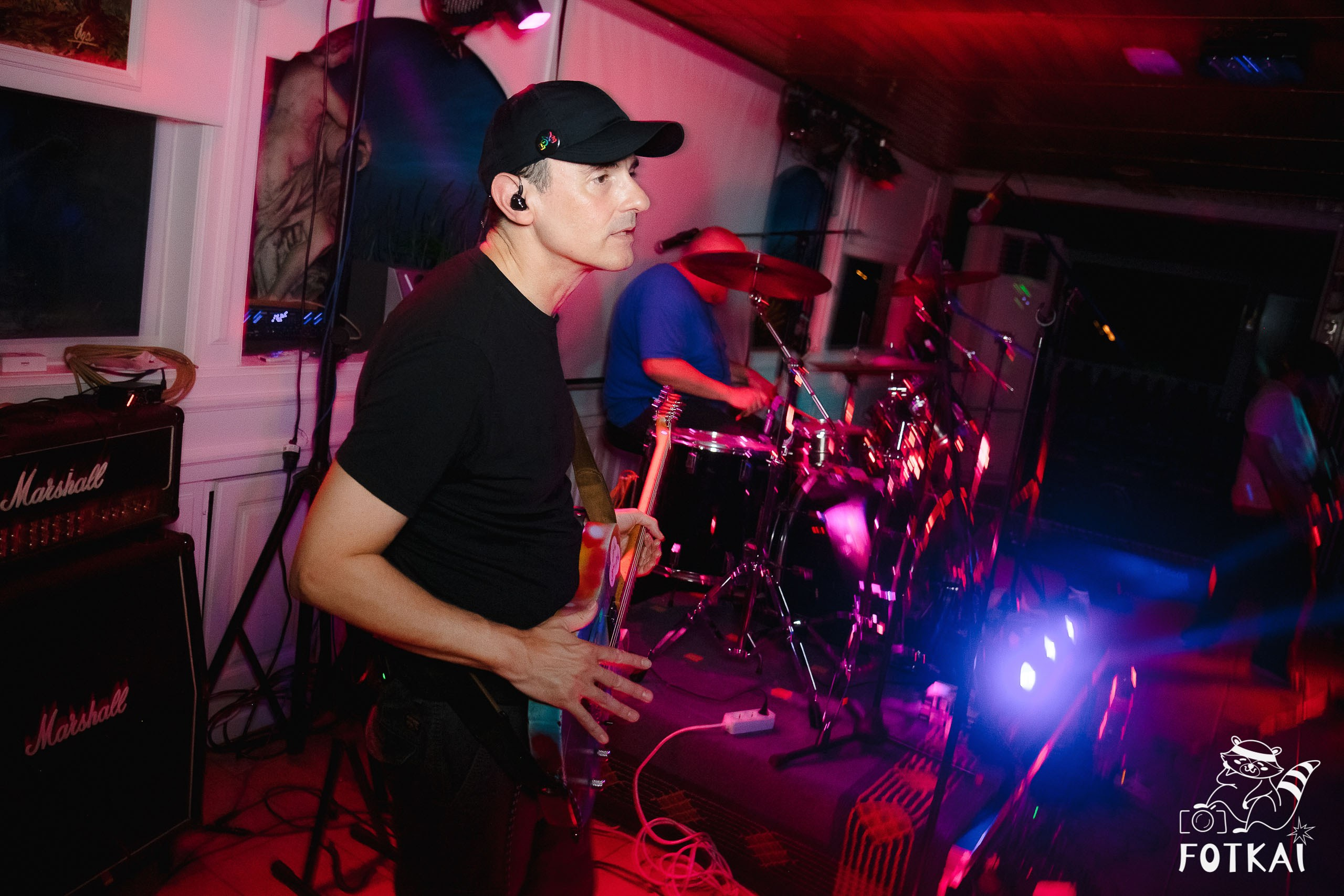 Ultimate Coldplay en Restaurante Los Cucalos: Reportaje fotográfico 17.09.25 | FOTKAI