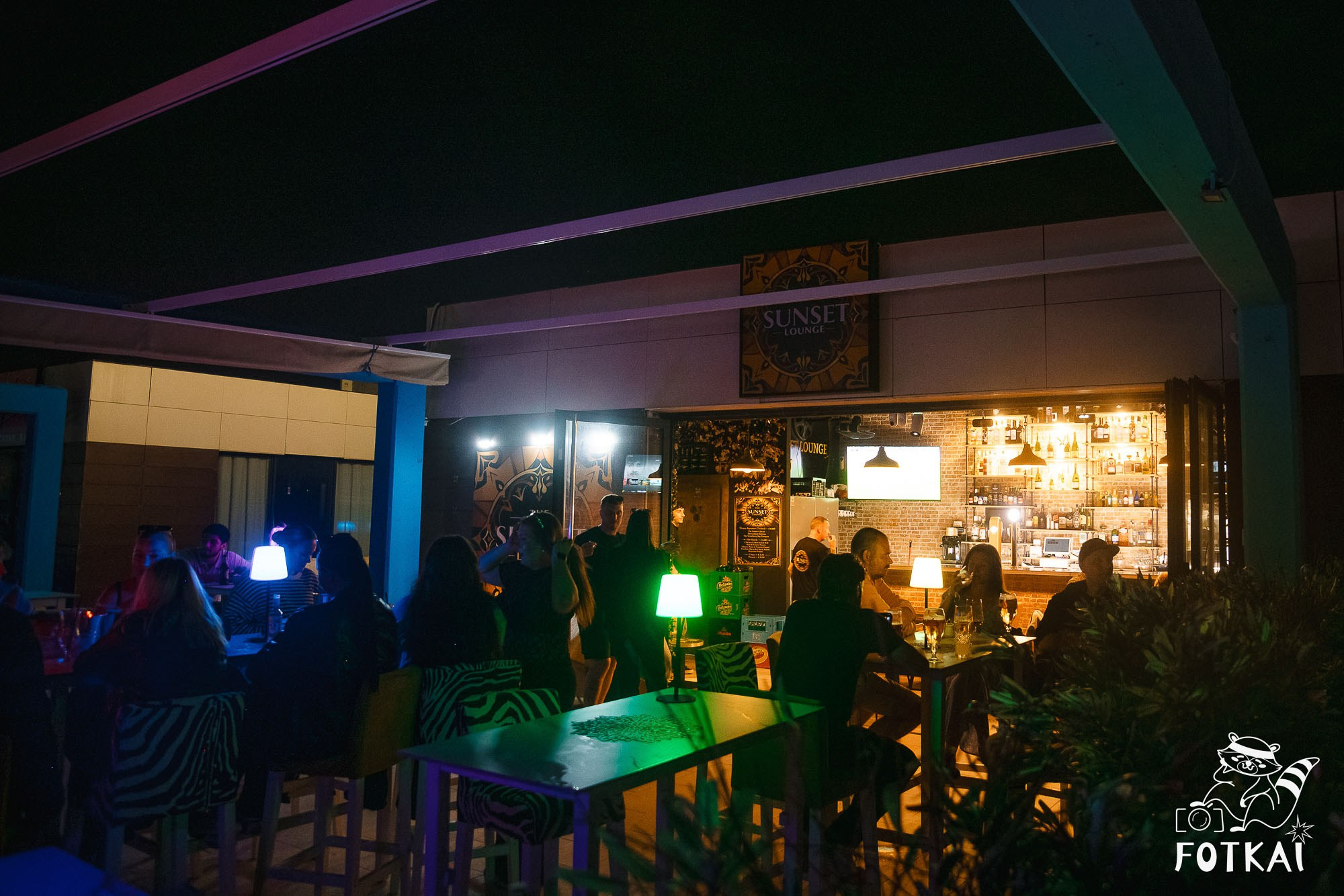 The Sunset Lounge Bar: Reportaje fotográfico 30.04.2026 | FOTKAI