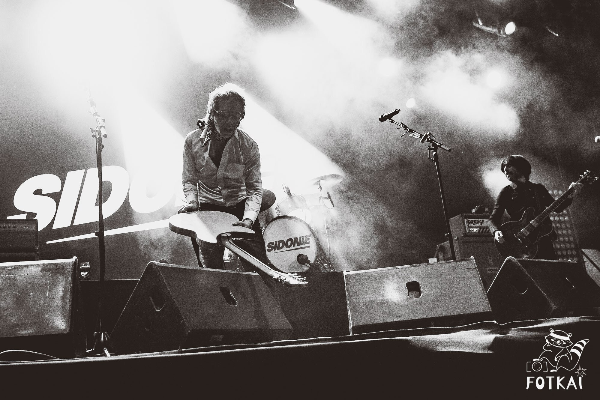 Sidonie en Torrevieja 2025 – Fotos del concierto y reportaje completo | FOTKAI