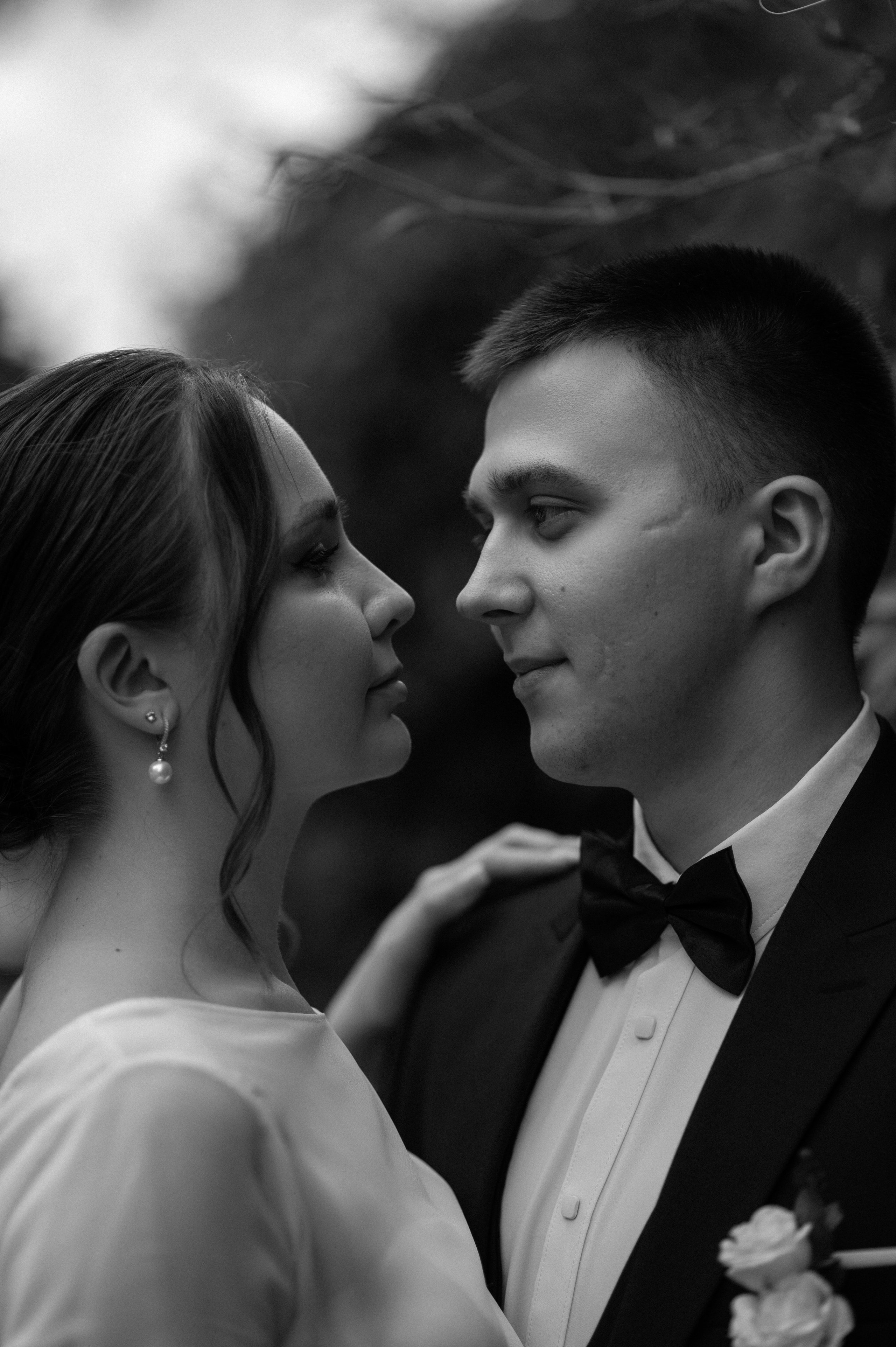 Smile. Wedding and commercial photographer