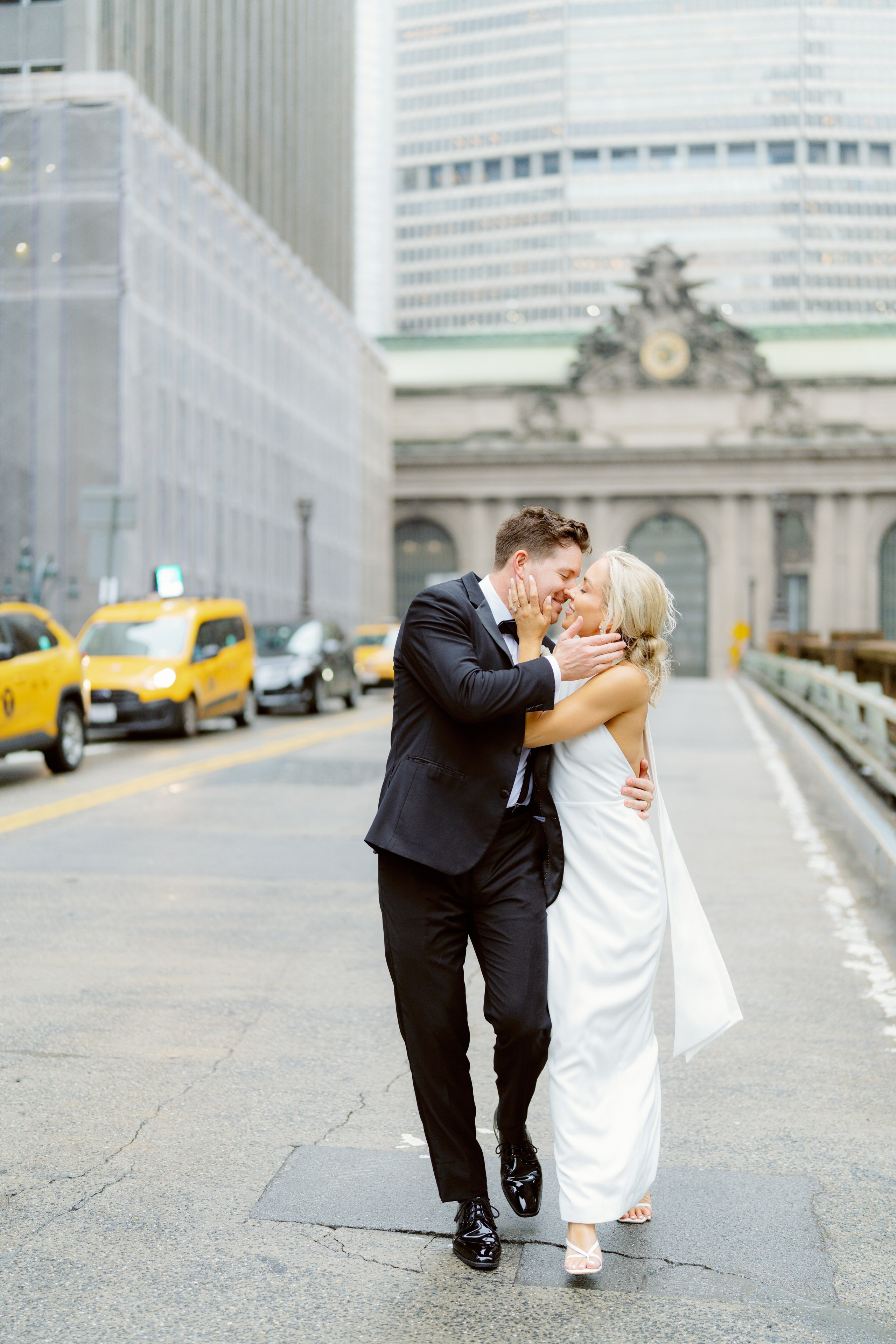 Brianna and Josh’s Manhattan Loft 620 Wedding. Wedding photographer and videographer New York | New Jersey