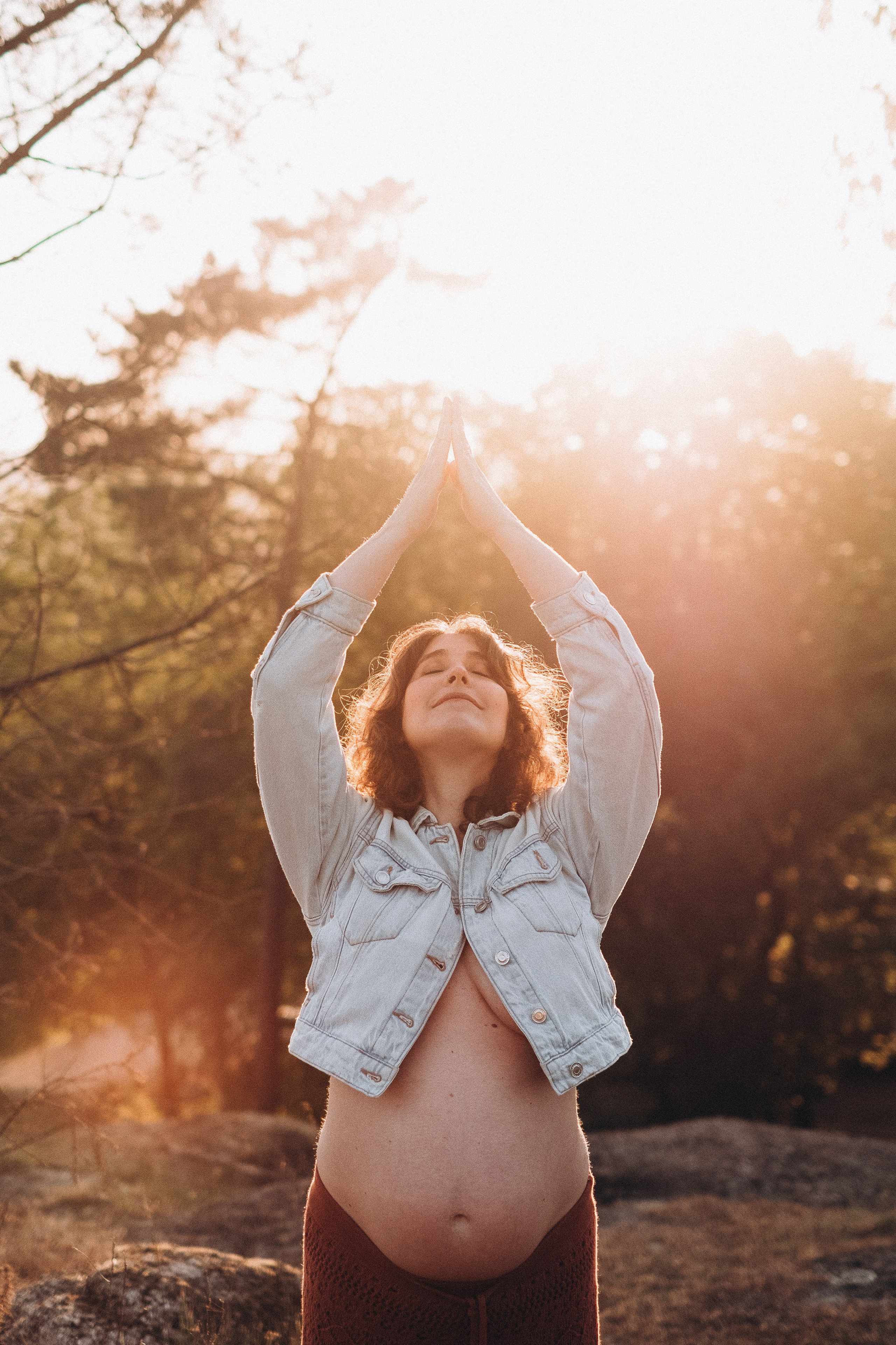 Maternity Photoshoot in Portugal — Artistic Pregnancy Session