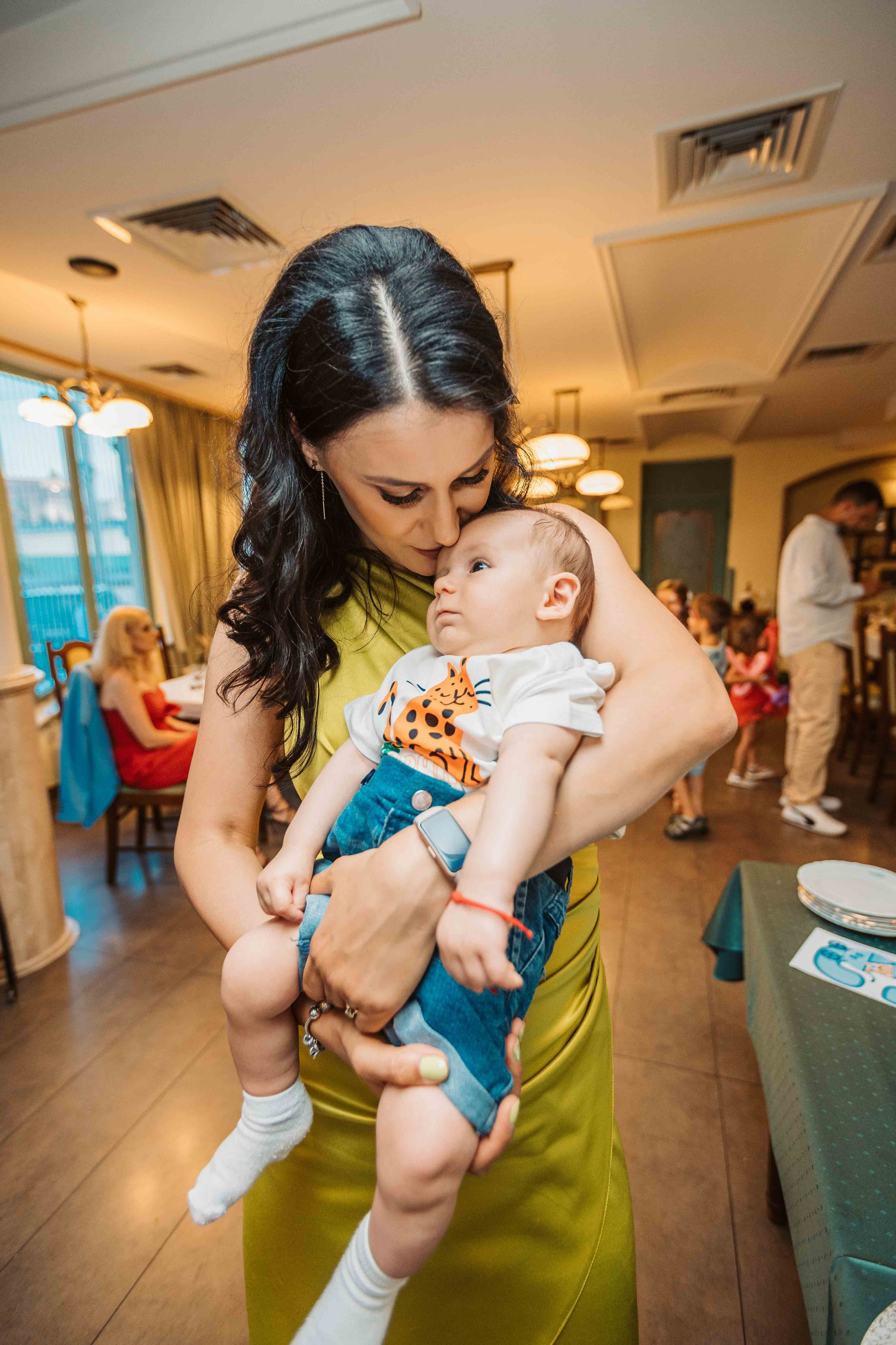 Botez Casian-Vlad. Contrast Studio