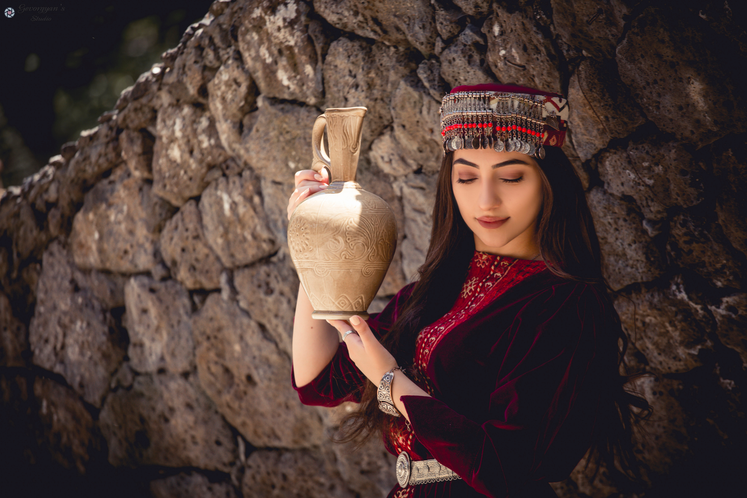 Հայկական տարազ բացօթյա