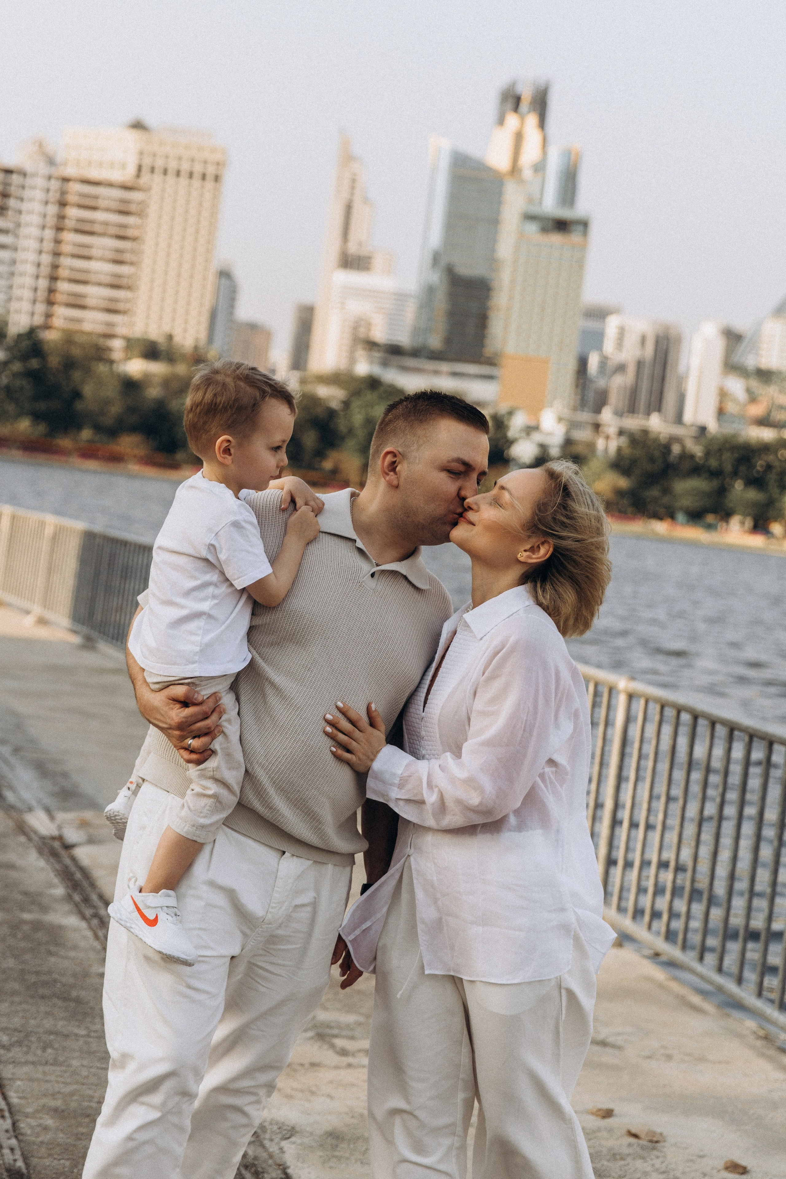 Family Moments in Bangkok. Family and wedding photographer in Bangkok, Thailand