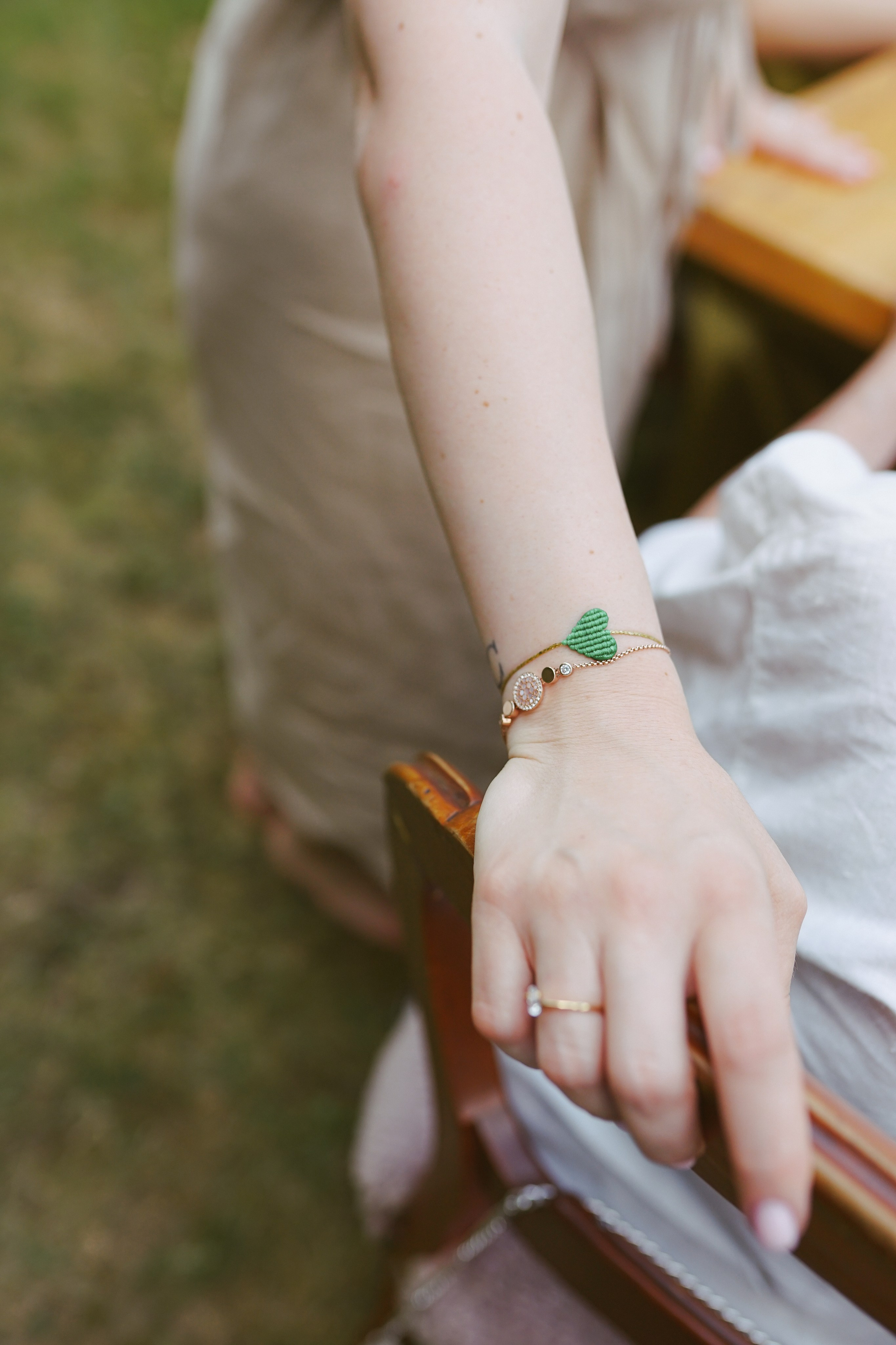 Fotografie de Eveniment Brașov: Povești Vizuale | Mădălina Beda. Madalina Beda- Artist vizual, fotograf, doula la nastere, consultant babywearing Brasov si in toata tara