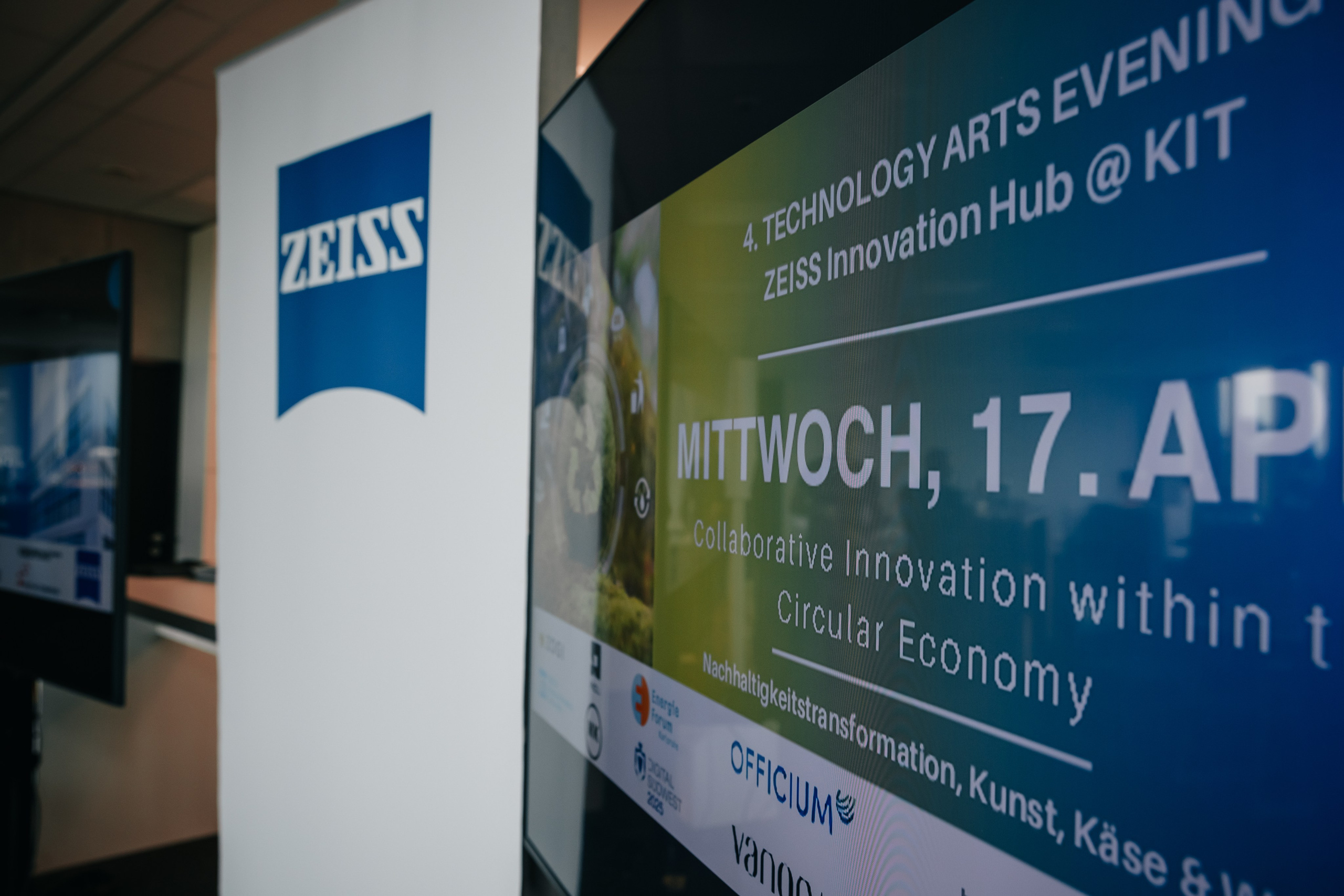 OFFICIUM - 4. Technology Arts Evening: Collaborative Innovation within the Circular Economy. Viktoria Motte Fotografie Event-, Business- und Porträtfotografie Stuttgart | Mallorca