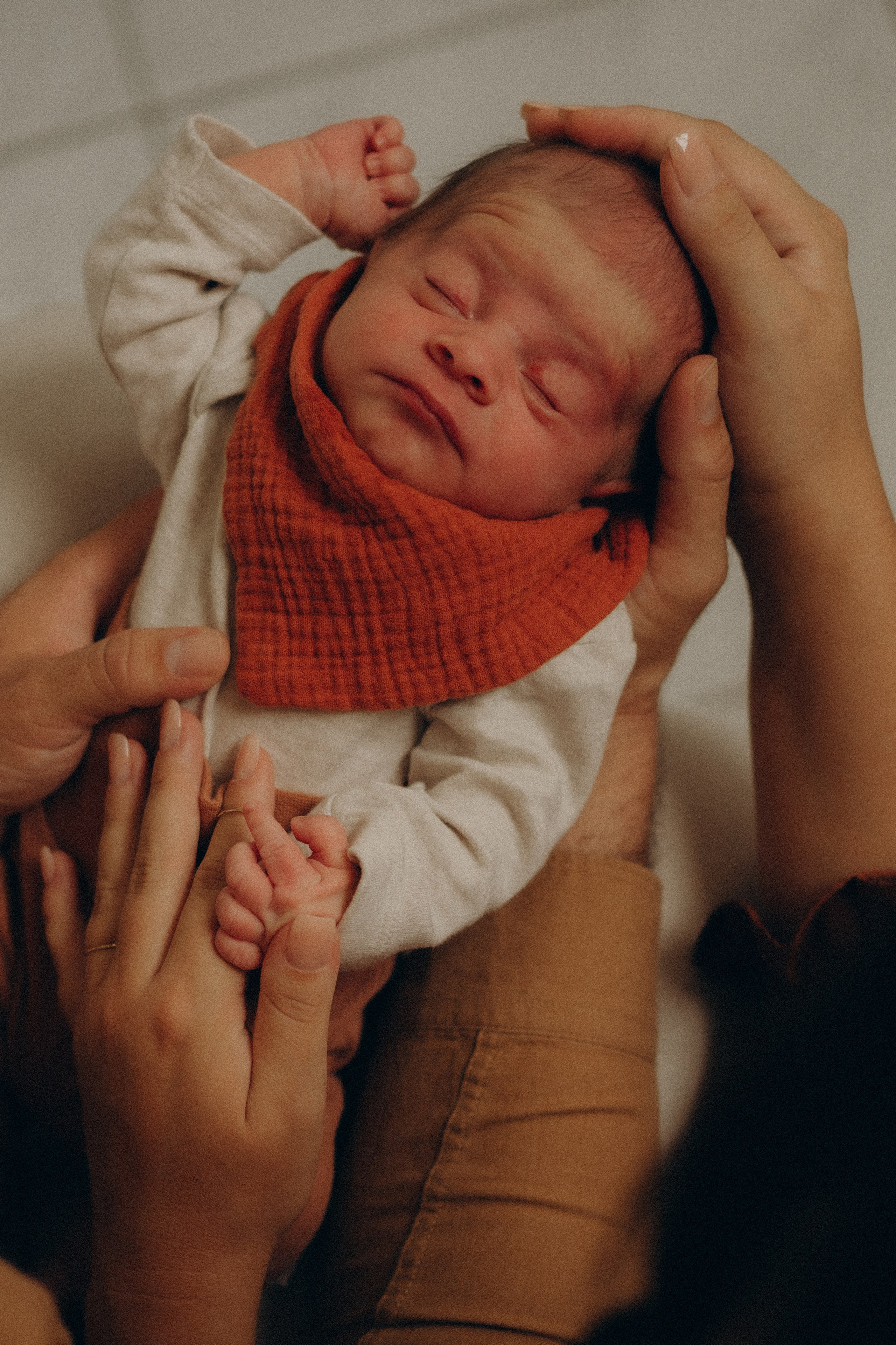Newborn Home. Katerina Sellitti - Newborn Fotografin aus Bern. Schweiz