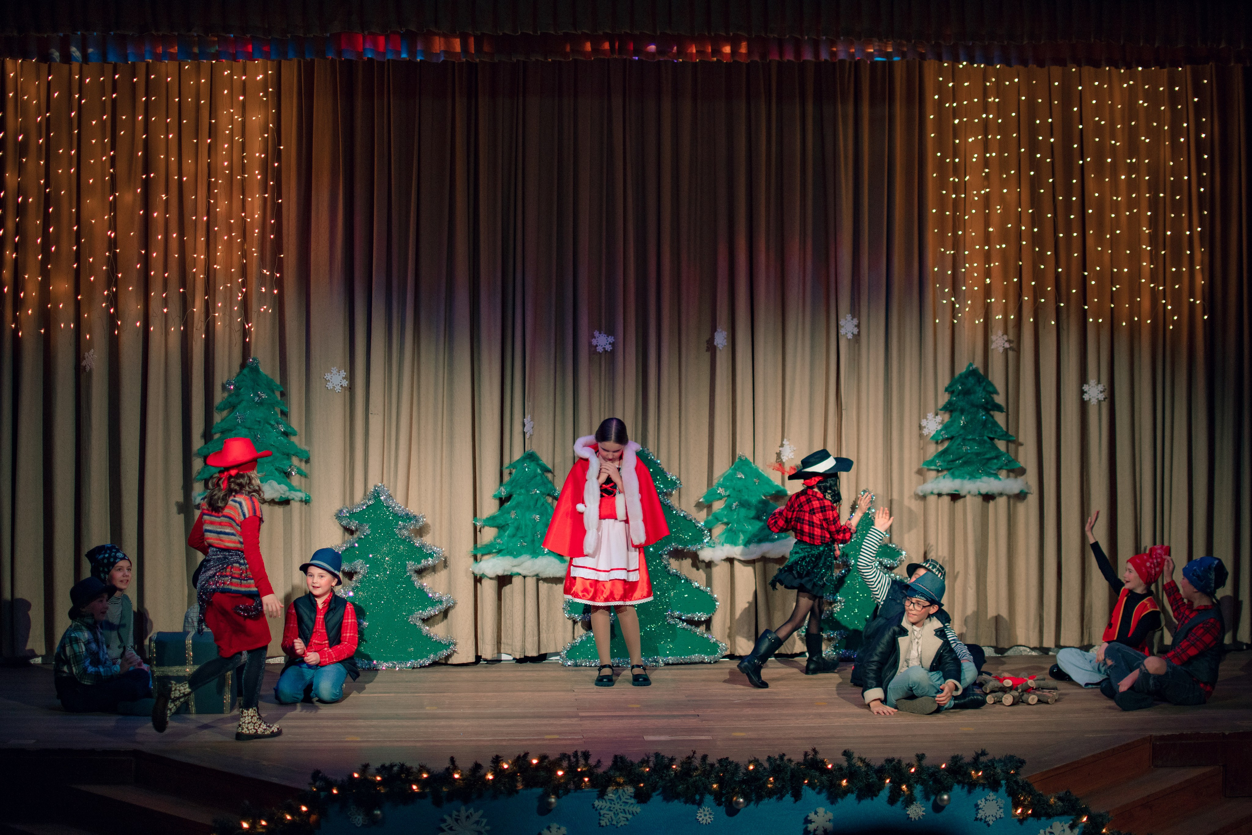 Театральная студия. Семейный и детский фотограф