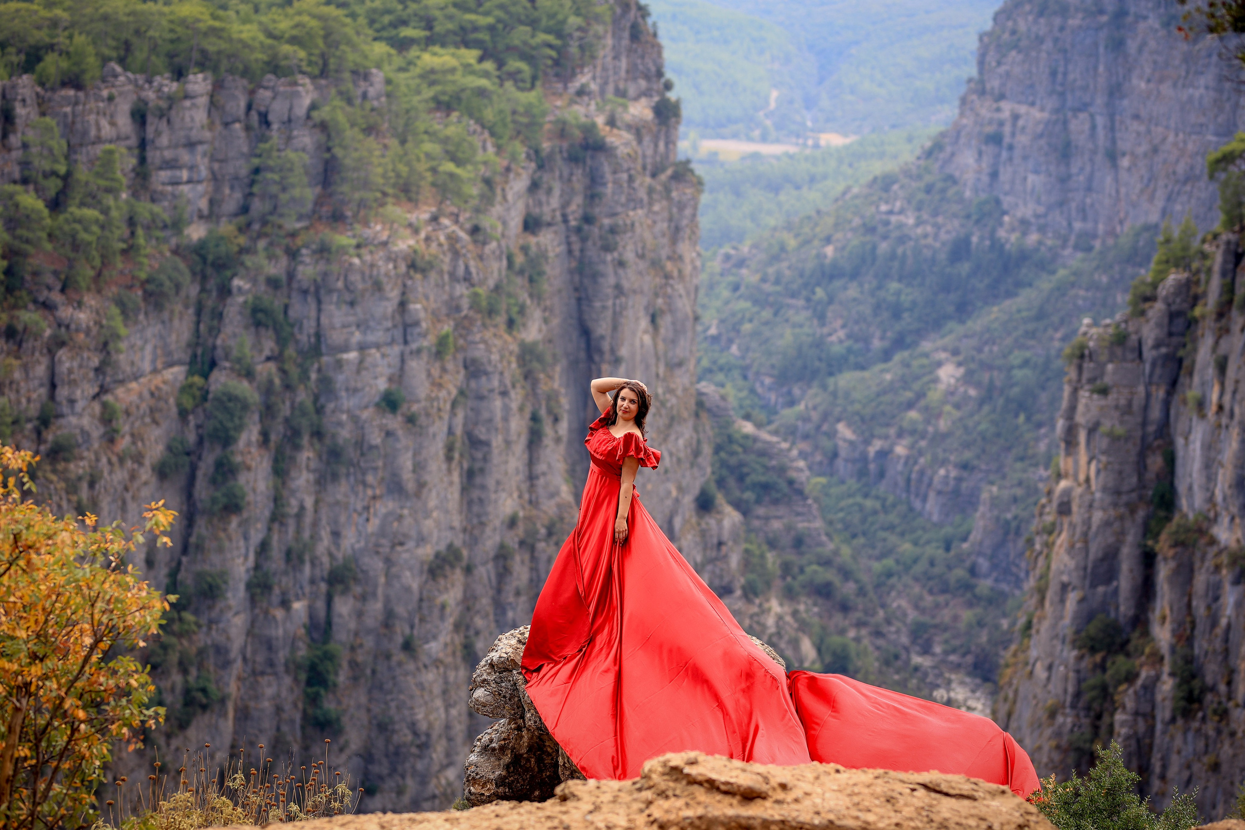 Flying dresses for rent. Photographer in Turkey, Antalya, Kemer, Belek, Side, Kas, Fethiye