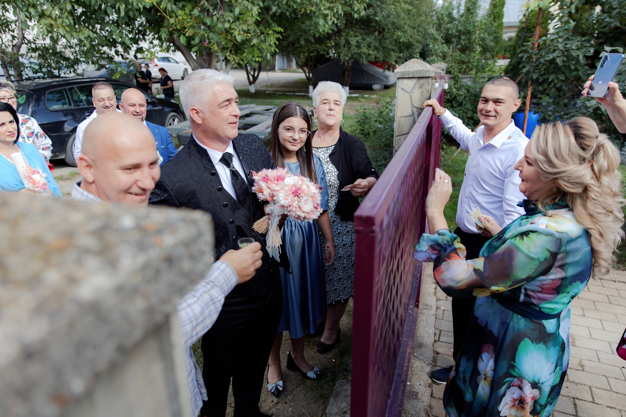 Mihai & Oana. Servicii foto-video profesionale, pentru momente de neuitat