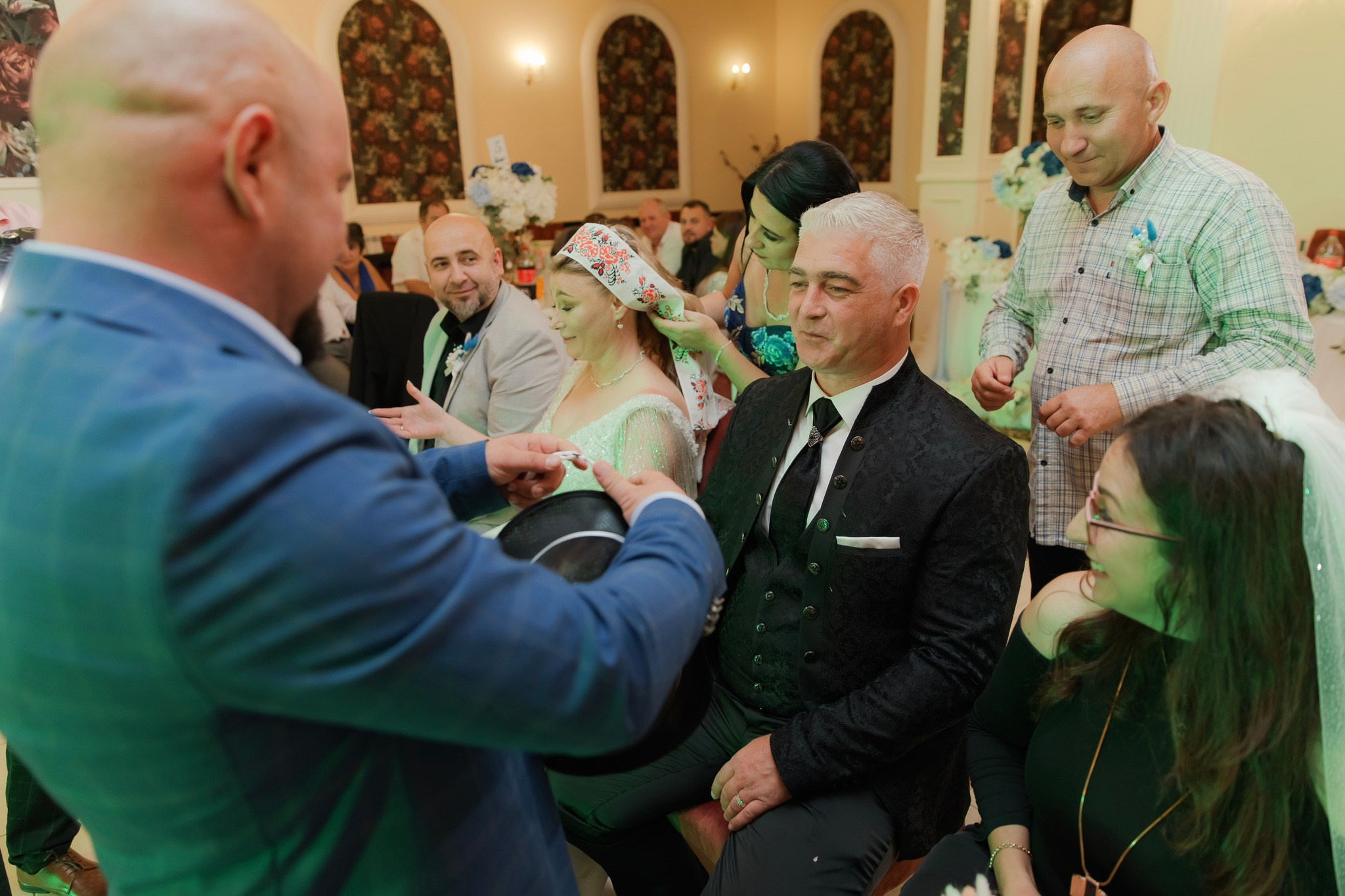 Mihai & Oana. Servicii foto-video profesionale, pentru momente de neuitat