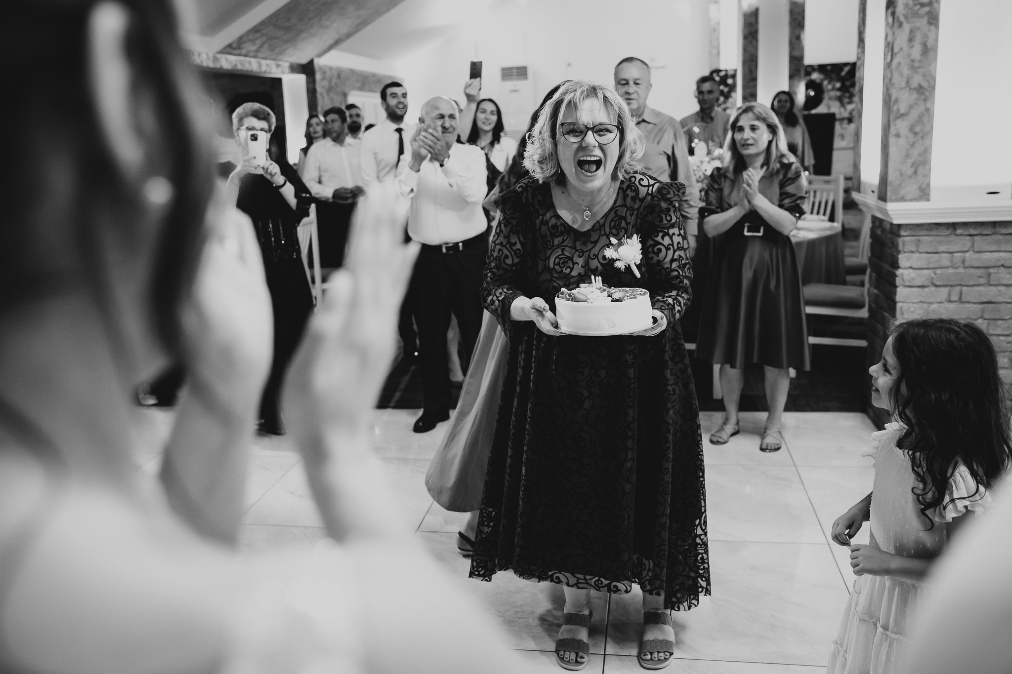 Ioana & Ionuț | Nuntă de poveste la Păstrăvăria Poiana din Mălini județul Suceava. Servicii foto-video profesionale, pentru momente de neuitat