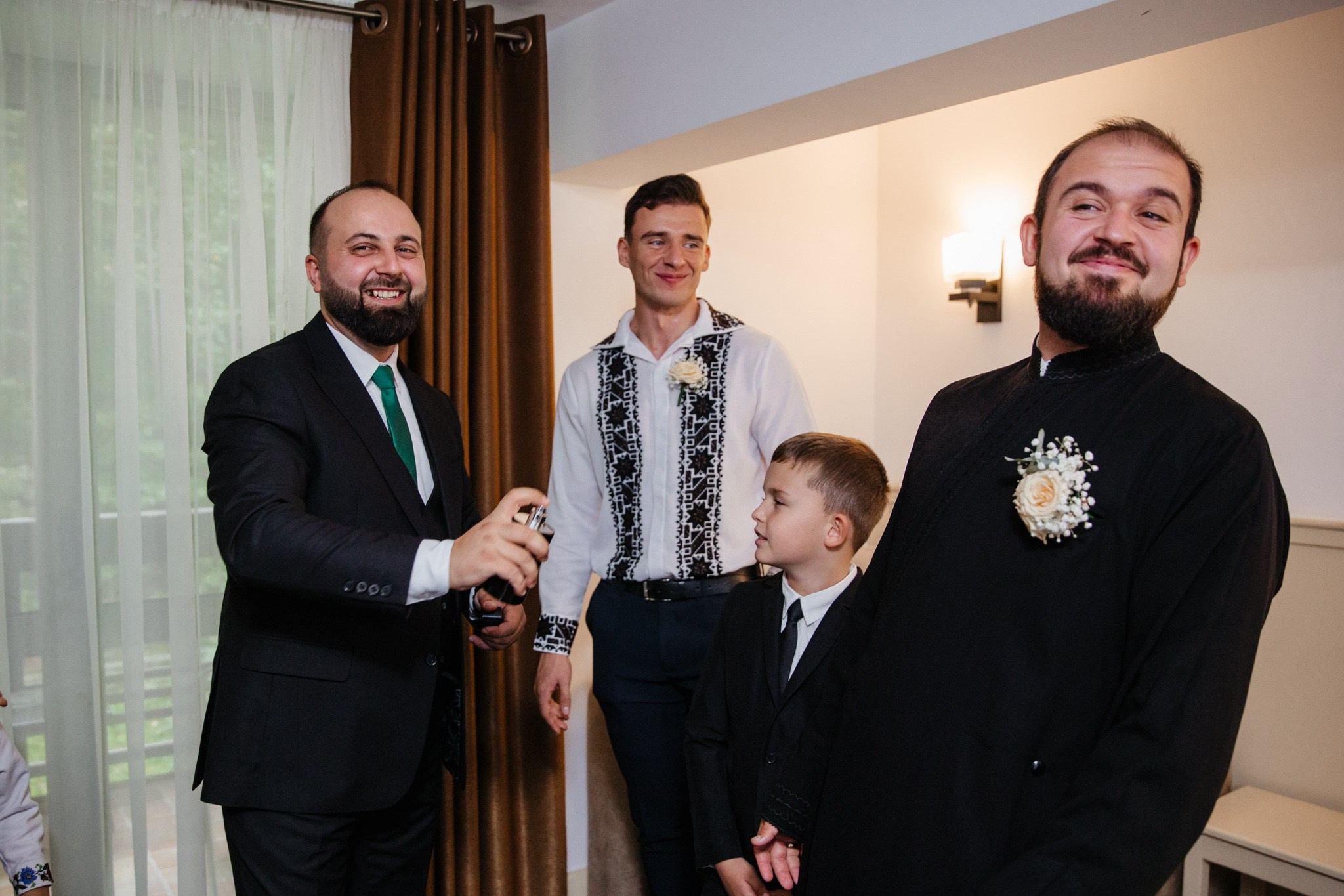 Nunta de Poveste la Sucevița: Cristi și Andreea. Servicii foto-video profesionale, pentru momente de neuitat