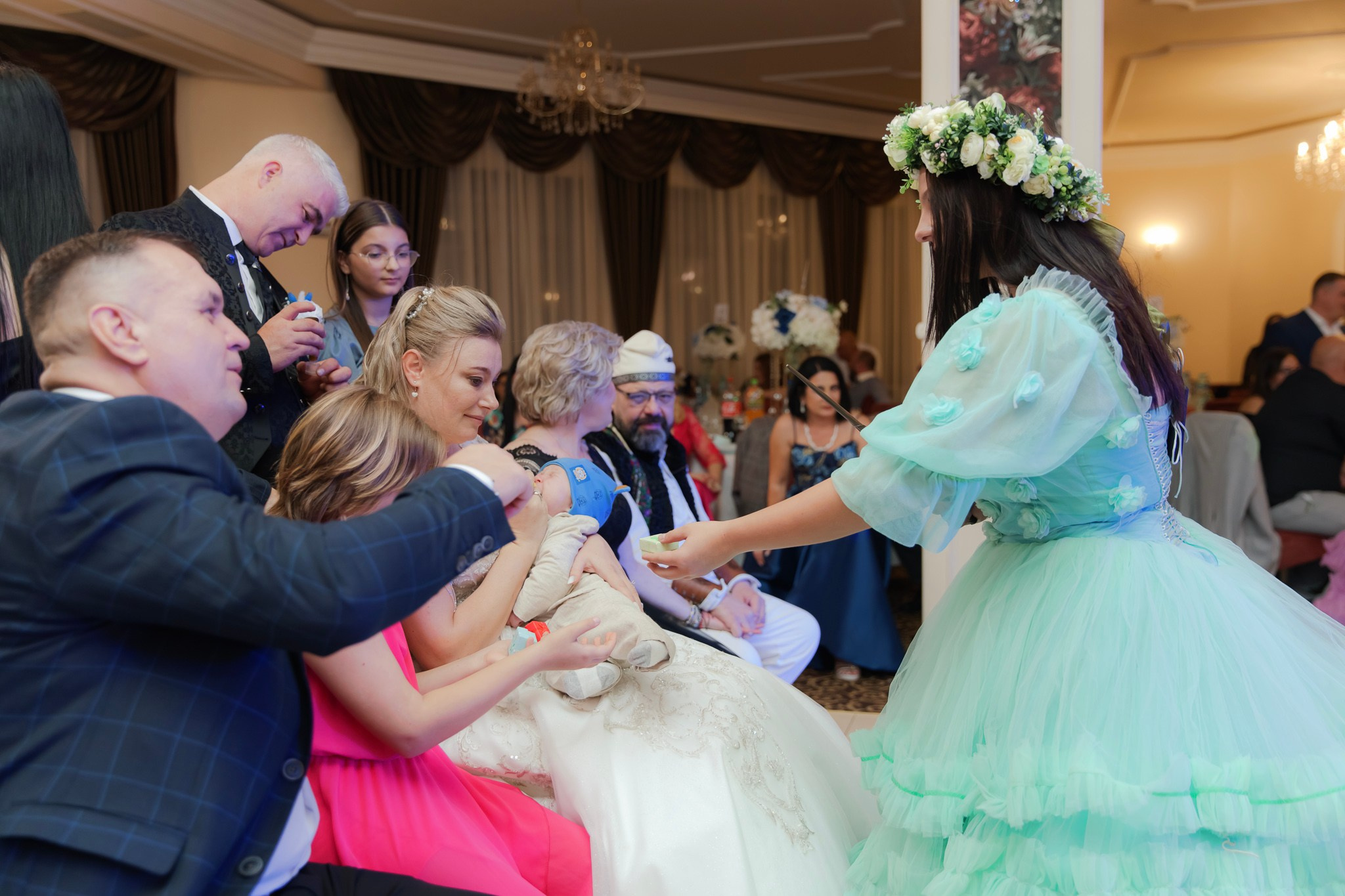 Mihai & Oana. Servicii foto-video profesionale, pentru momente de neuitat