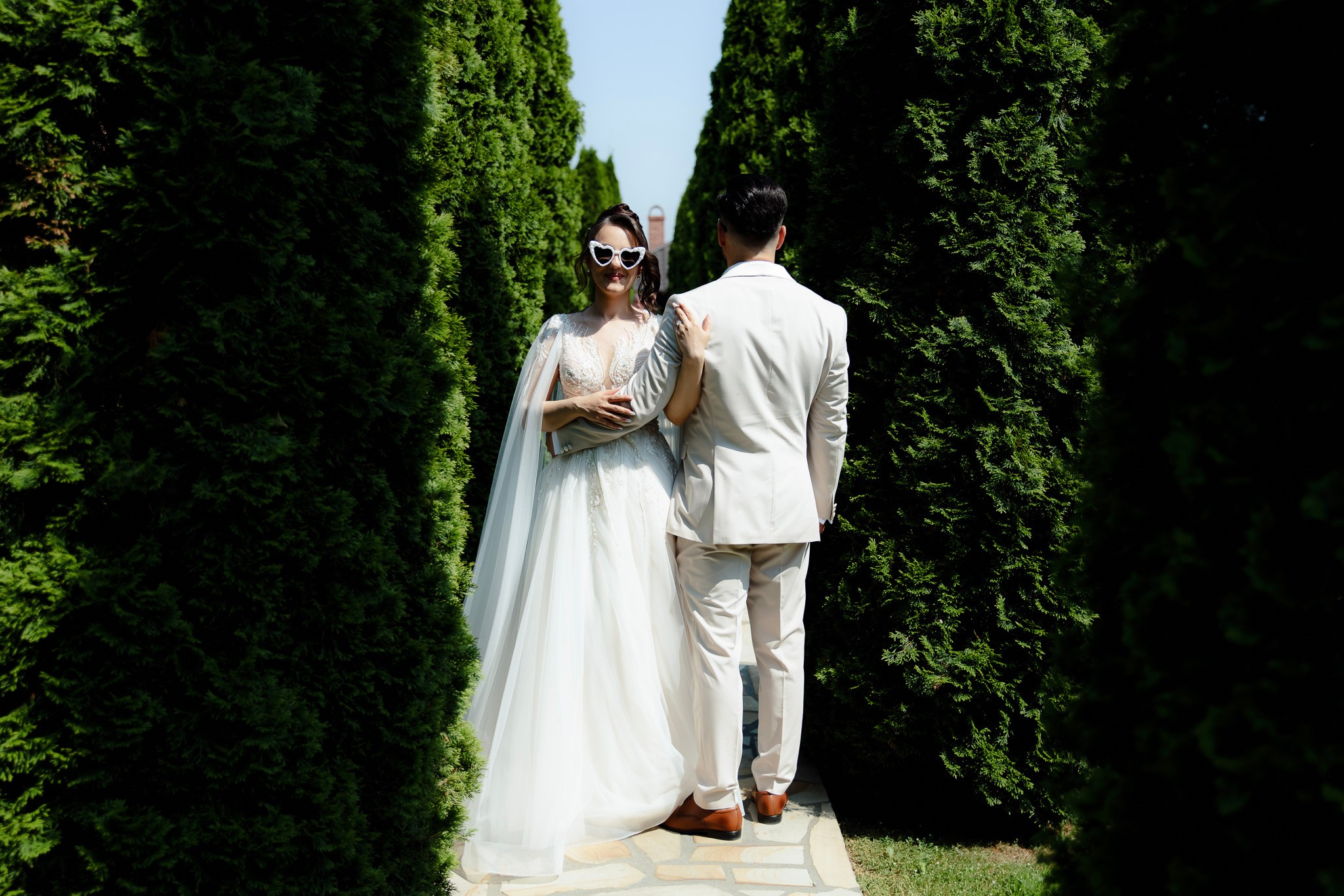 Ioana & Ionuț | Nuntă de poveste la Păstrăvăria Poiana din Mălini județul Suceava. Servicii foto-video profesionale, pentru momente de neuitat