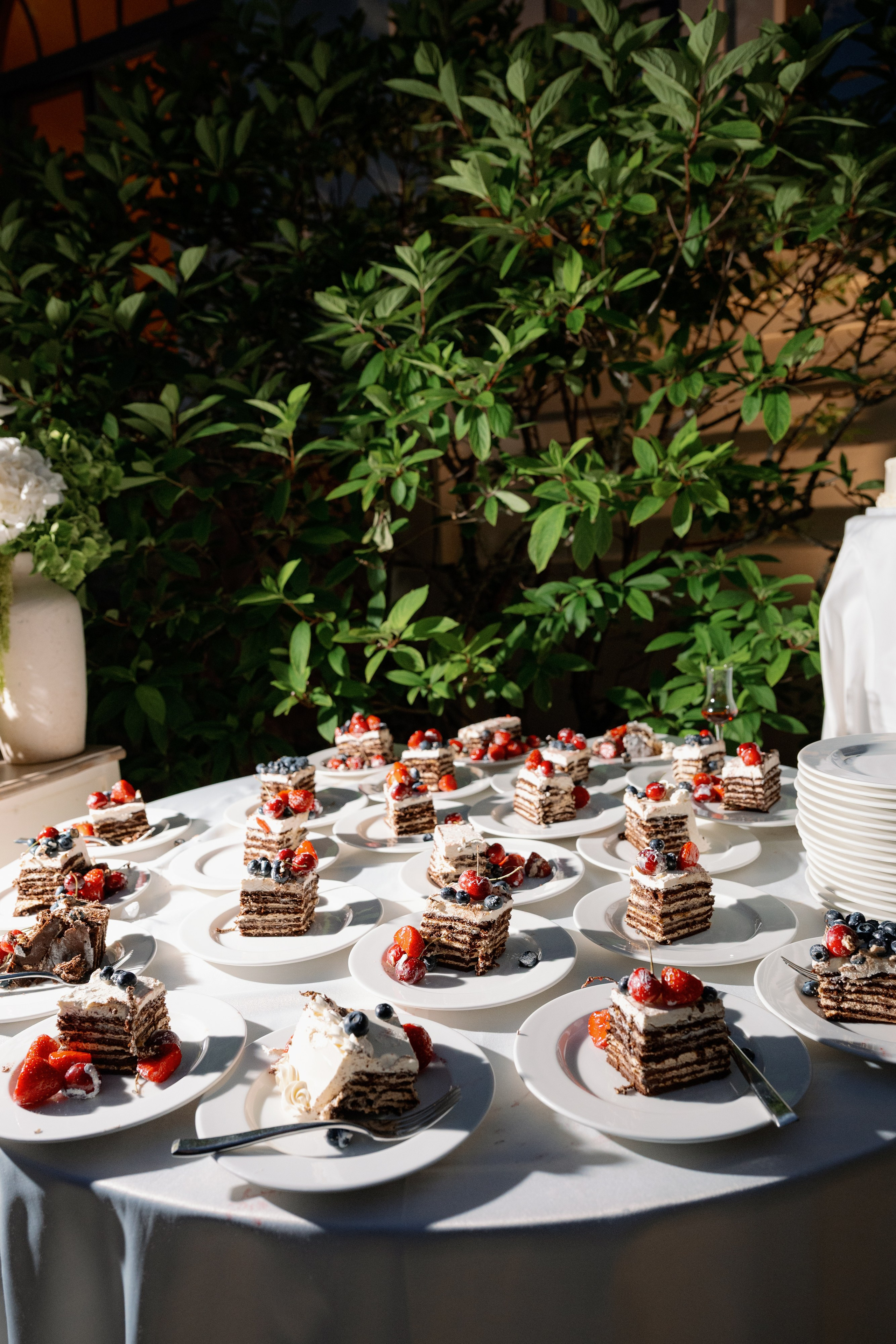 MADELEINA & ALEX. Bakasphoto wedding and lifestyle photography Latvia and Worldwide