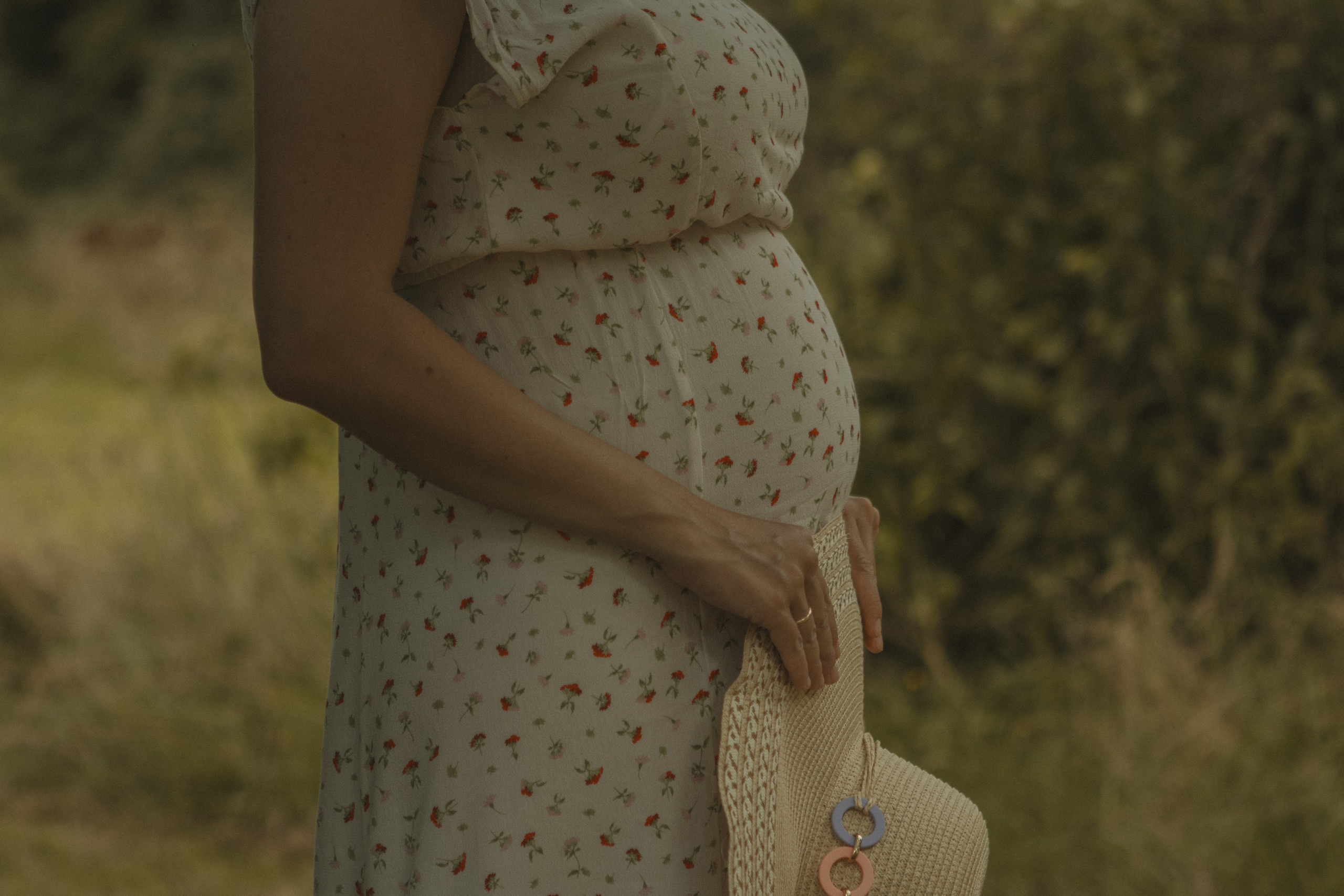 Expecting Pregnancy. Photographer Margarita Antonova in Naas, Co Kildare