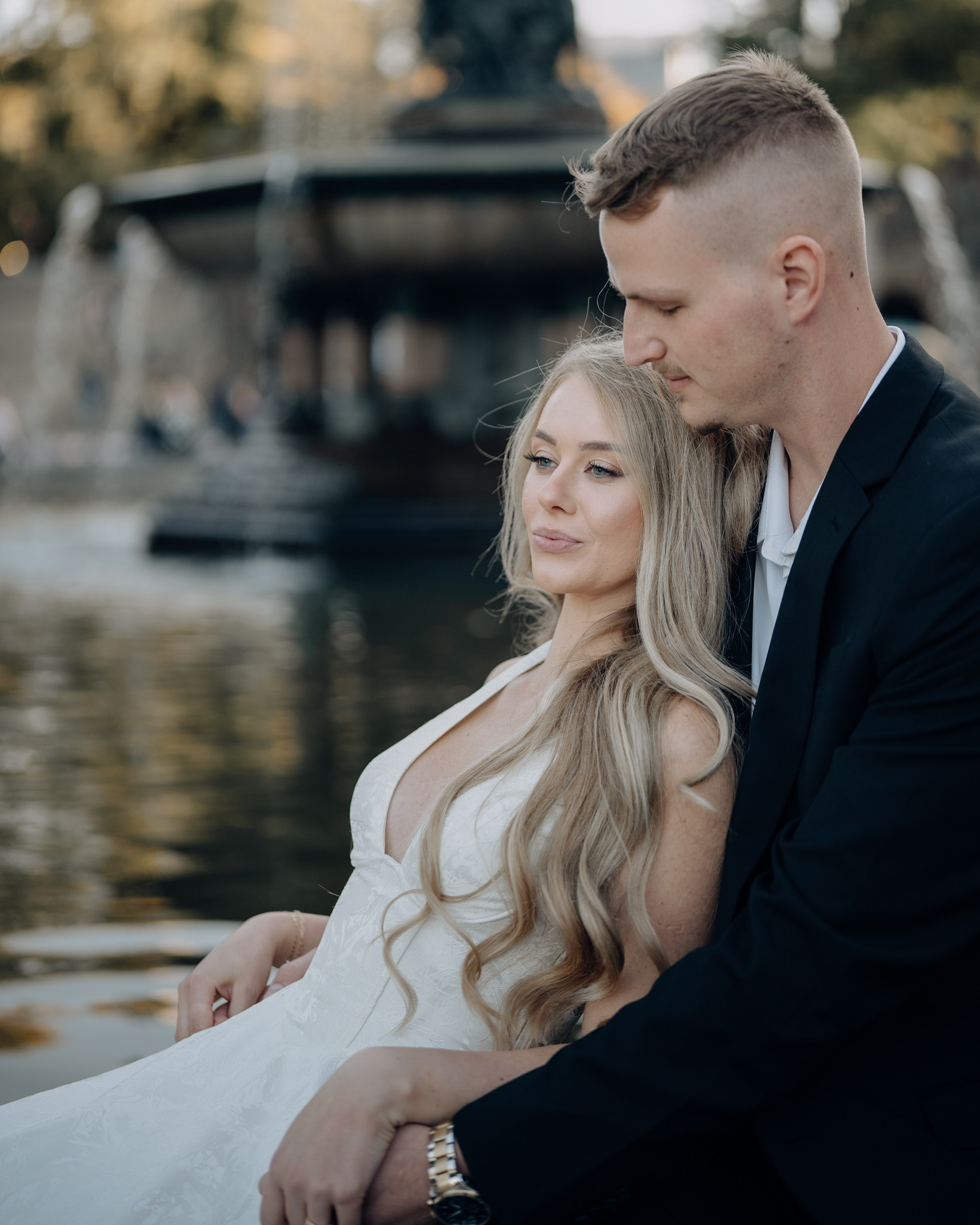 Engagement session in Central Park. Portrait and wedding photographer in New York