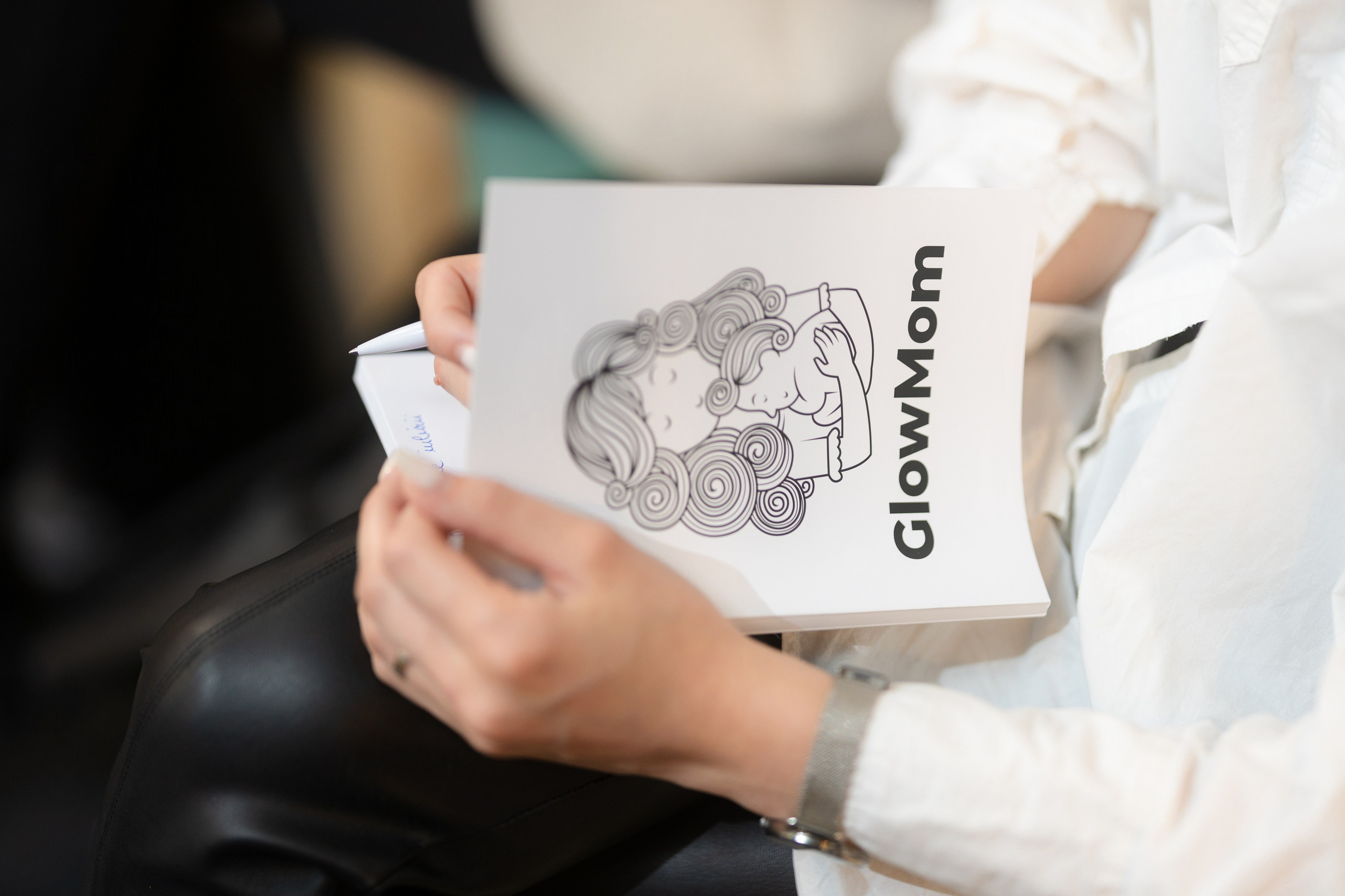 Glo Mom 1. Marius Ciocan