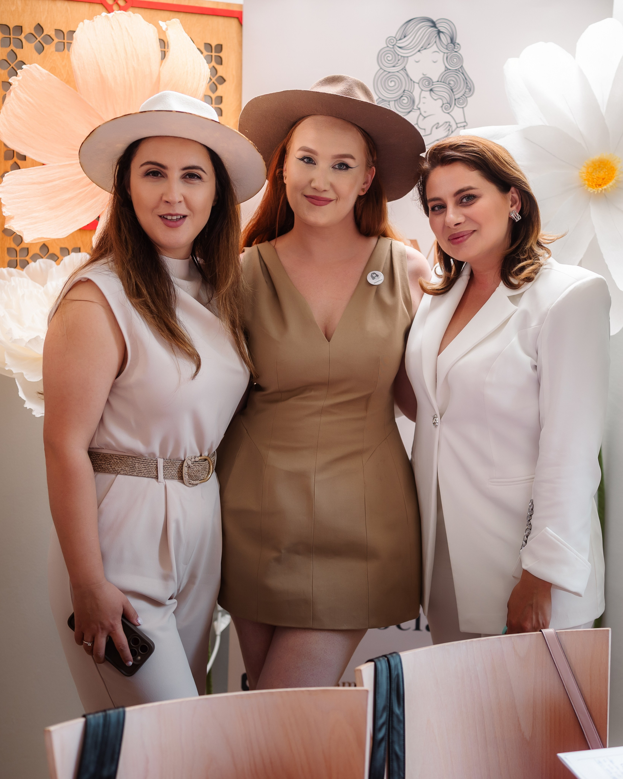 Glow Mom 2. Marius Ciocan