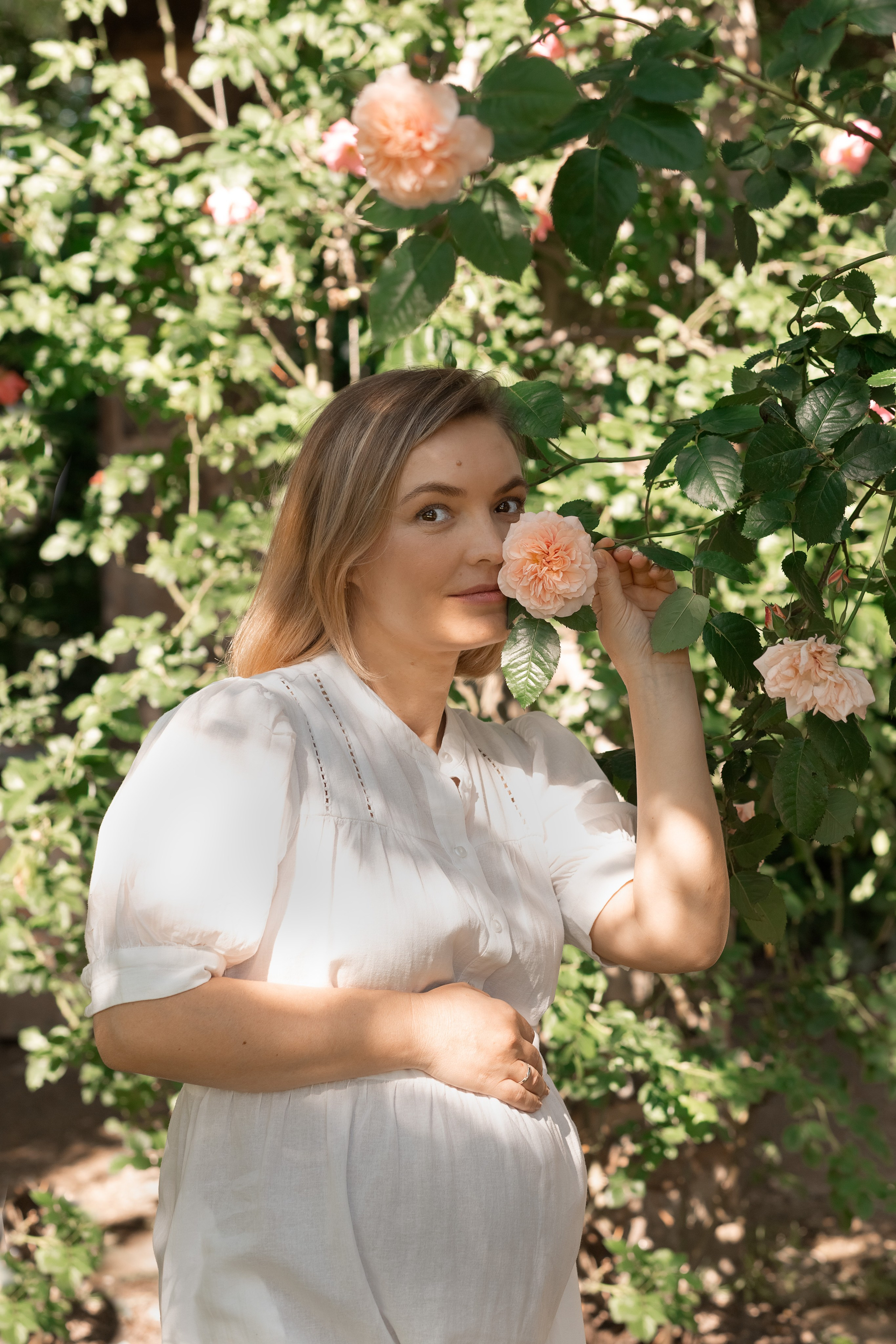 Babybauch-Fotoshooting in Nürnberg, Fürth, Erlangen und Umgebung. Ihr Fotograf in Nürnberg und Umgebung