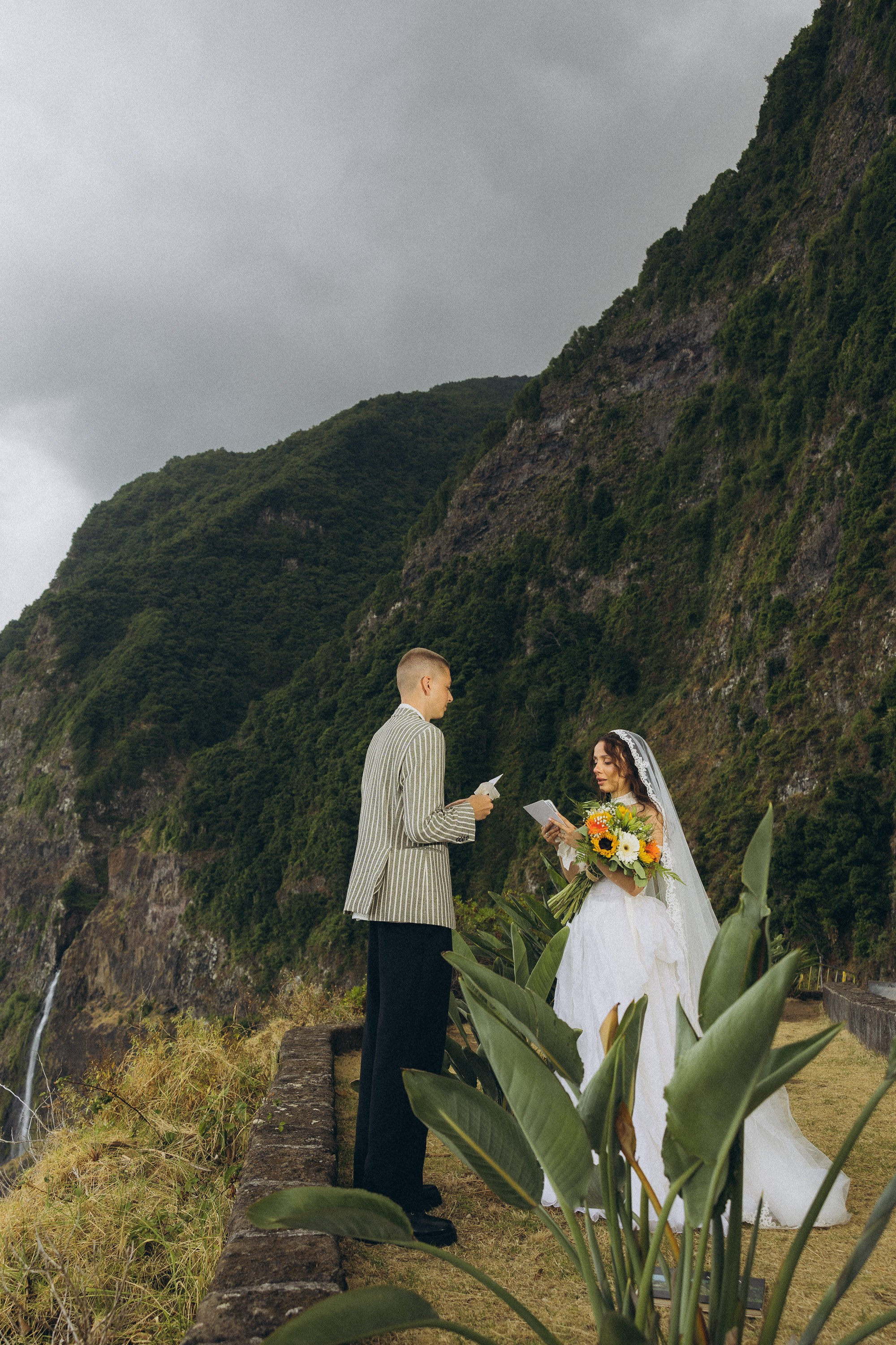 Elopement First Look & Vows in Madeira | Miradouro da Noiva & Seixal Beach