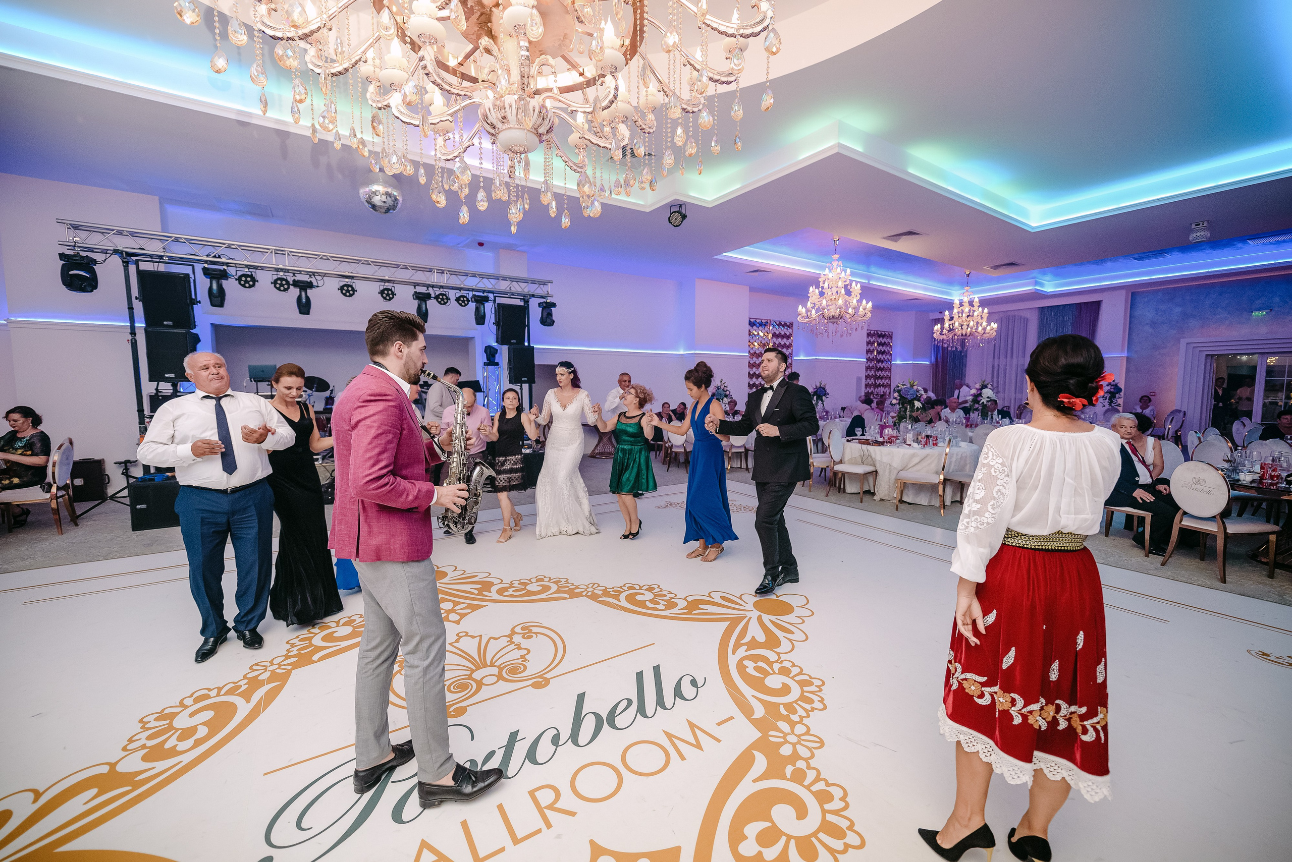 Nuntă Cristina & Petrino | Fotograf nuntă elegant