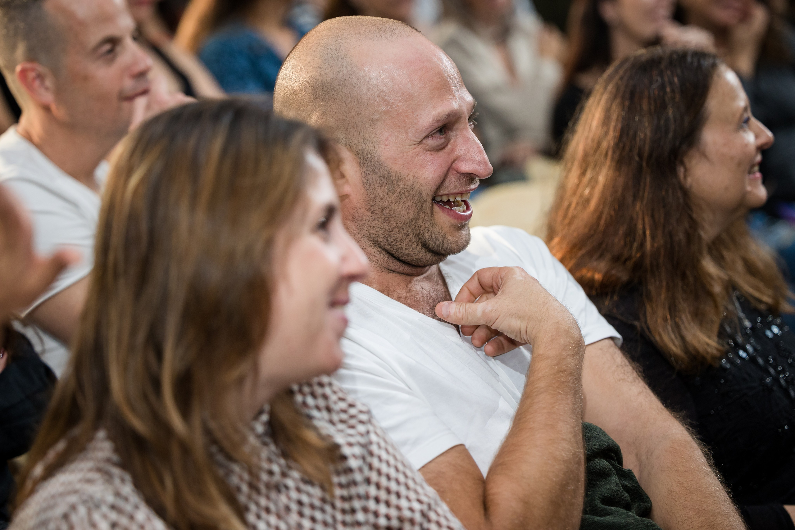 Pfizer. AMIR BUCHNIK PHOTOGRAPHER