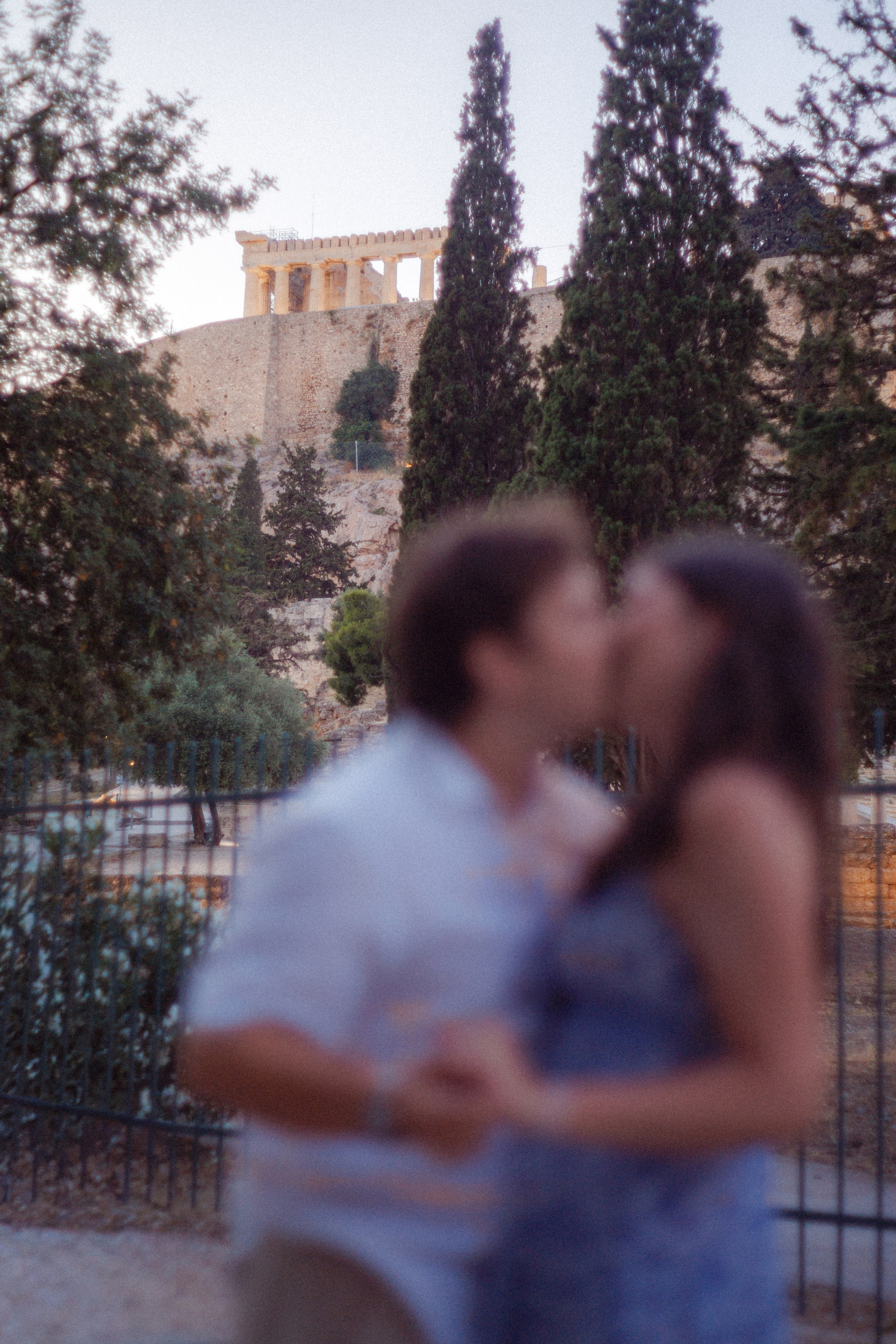Proposal of Noah to Hannah. Photographer in Greece Kristina