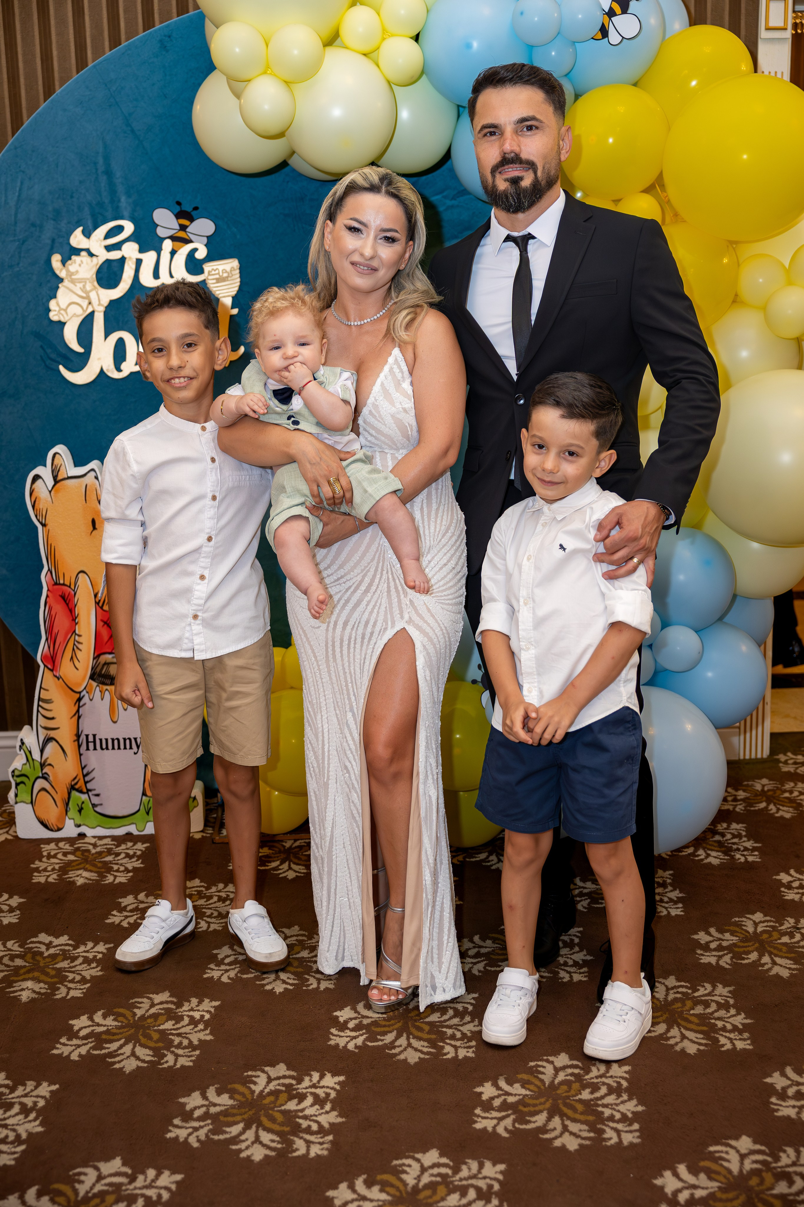 Eric Ionut. Moments By Gub