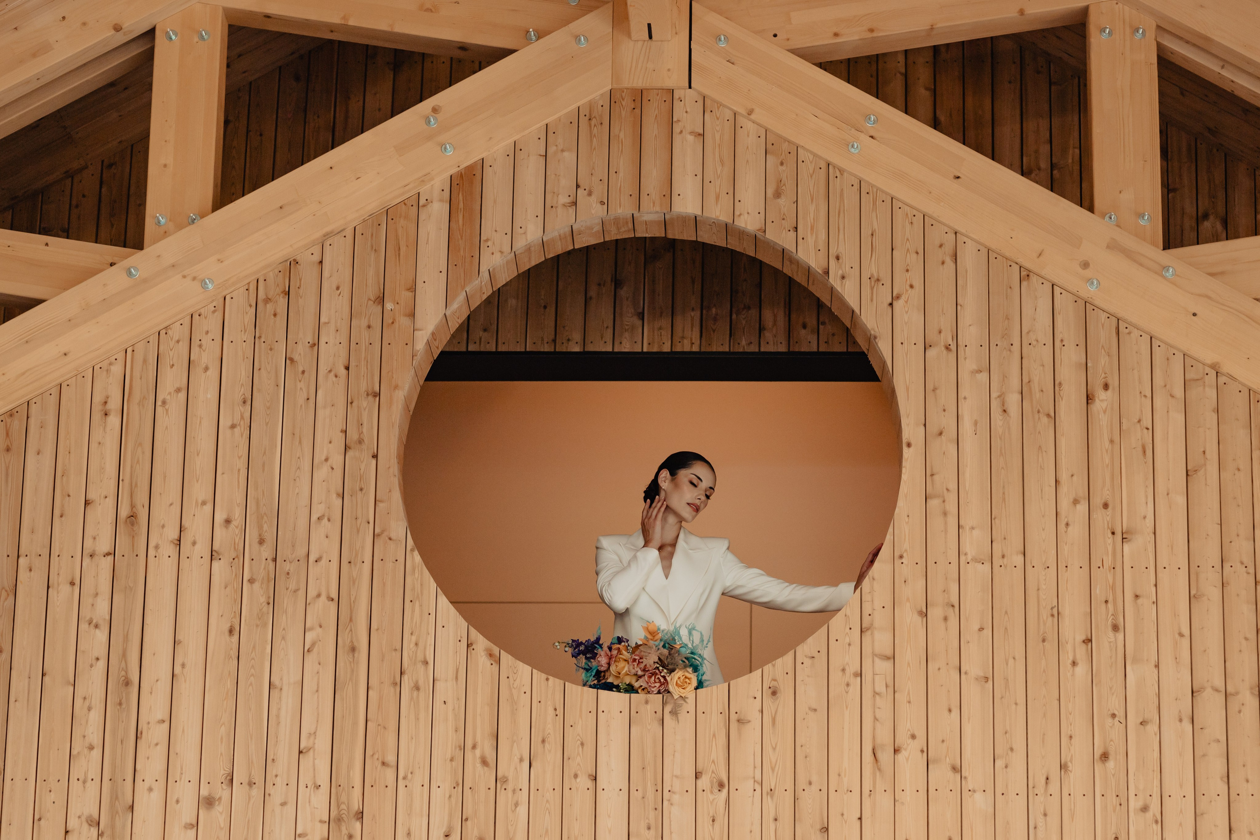 Styled shot at The Barn, Cluj. Fotograf de nunta — documenting your love story with a touch of editorial — wedding photographer