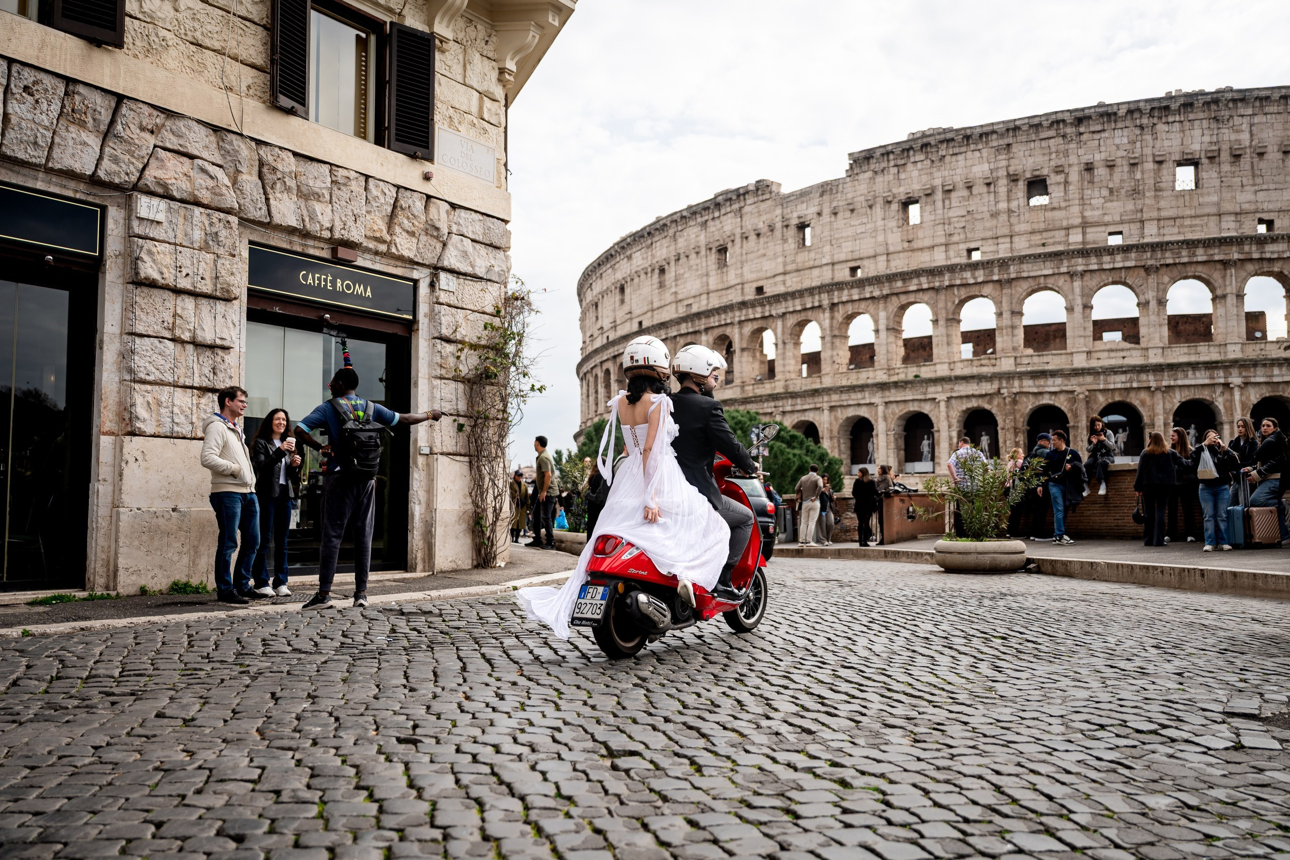 Fotograf Evenimente București România | MOMENTsFILM. MOMENTsFILM — wedding films | Videograf Nuntă București |Fotograf Nuntă București| Botez Evenimente Corporate | Foto Video Nunta
