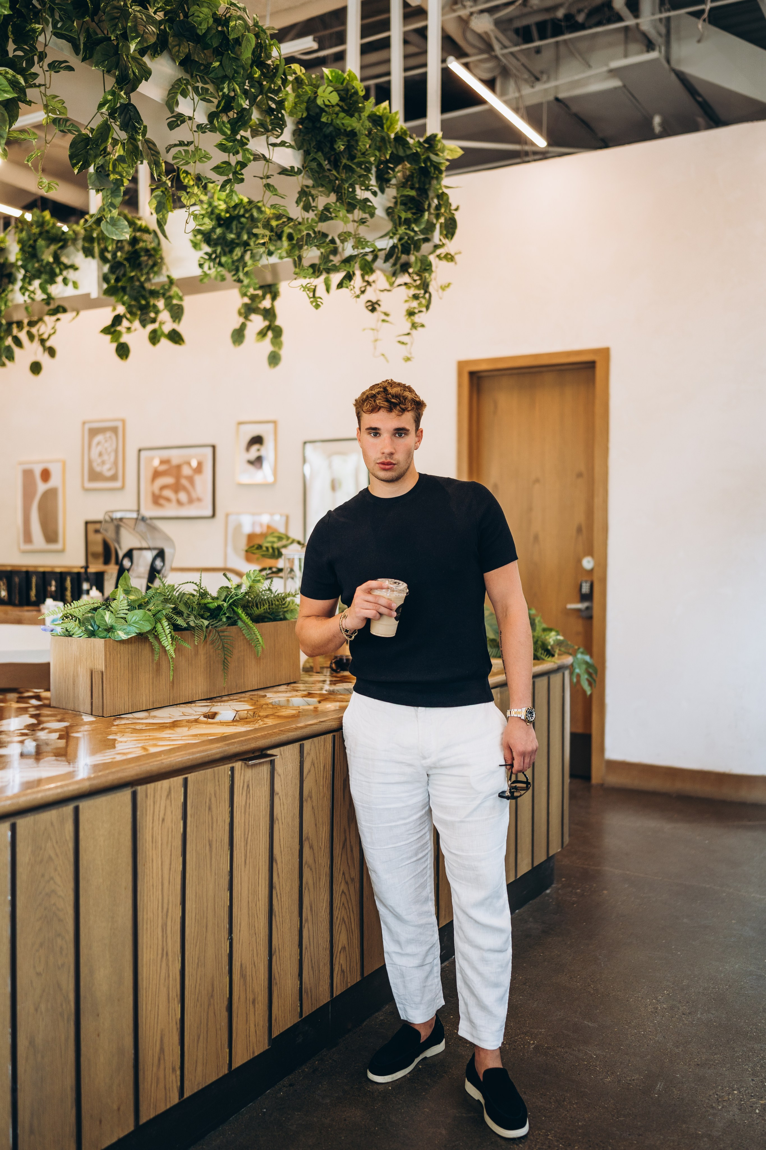 Anton NHL. Calgary Wedding & Lifestyle Photographer — Yevhen Polishchuk