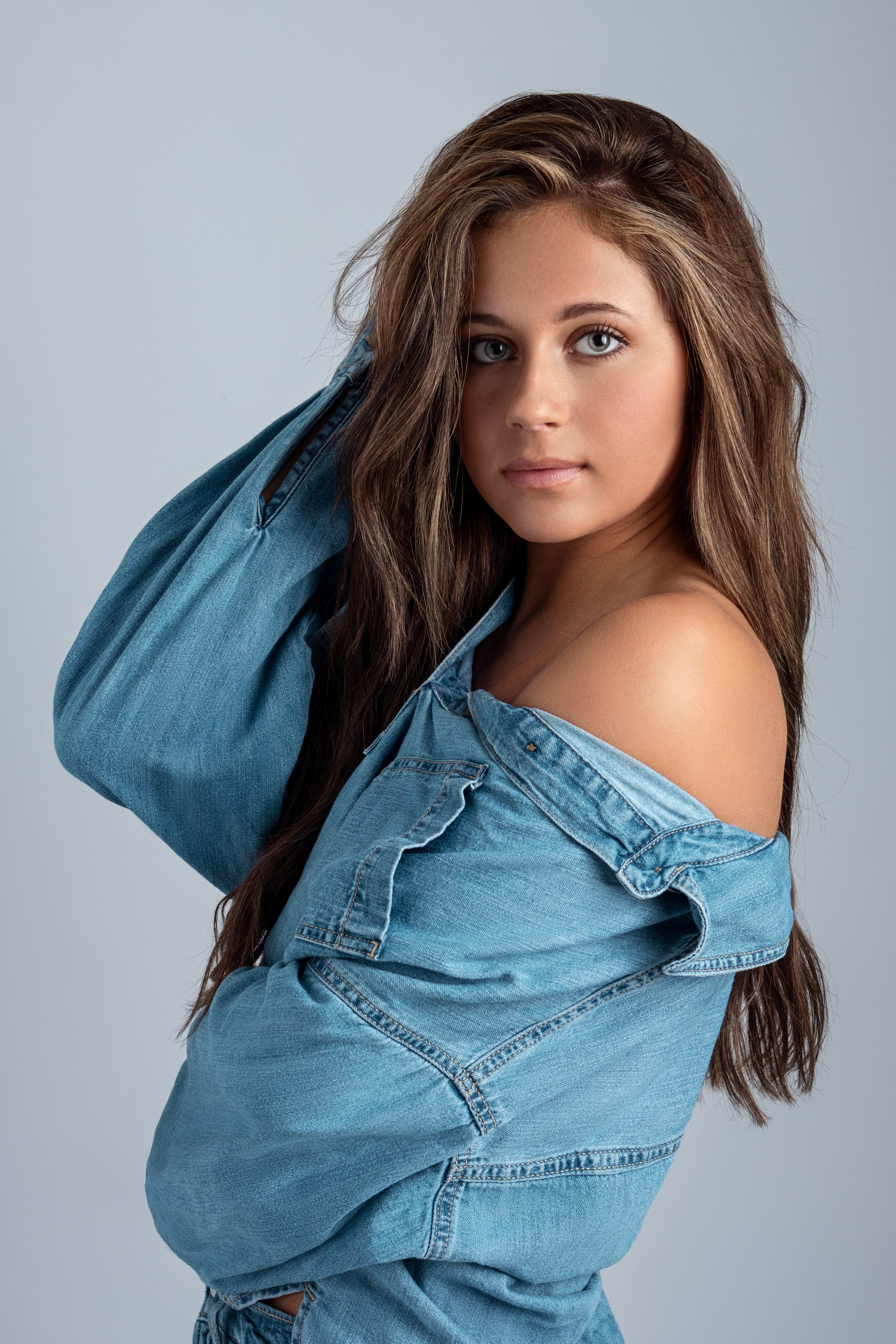 JOSCELYN MODEL. Professional high end photo retoucher Olha Kompaniiets