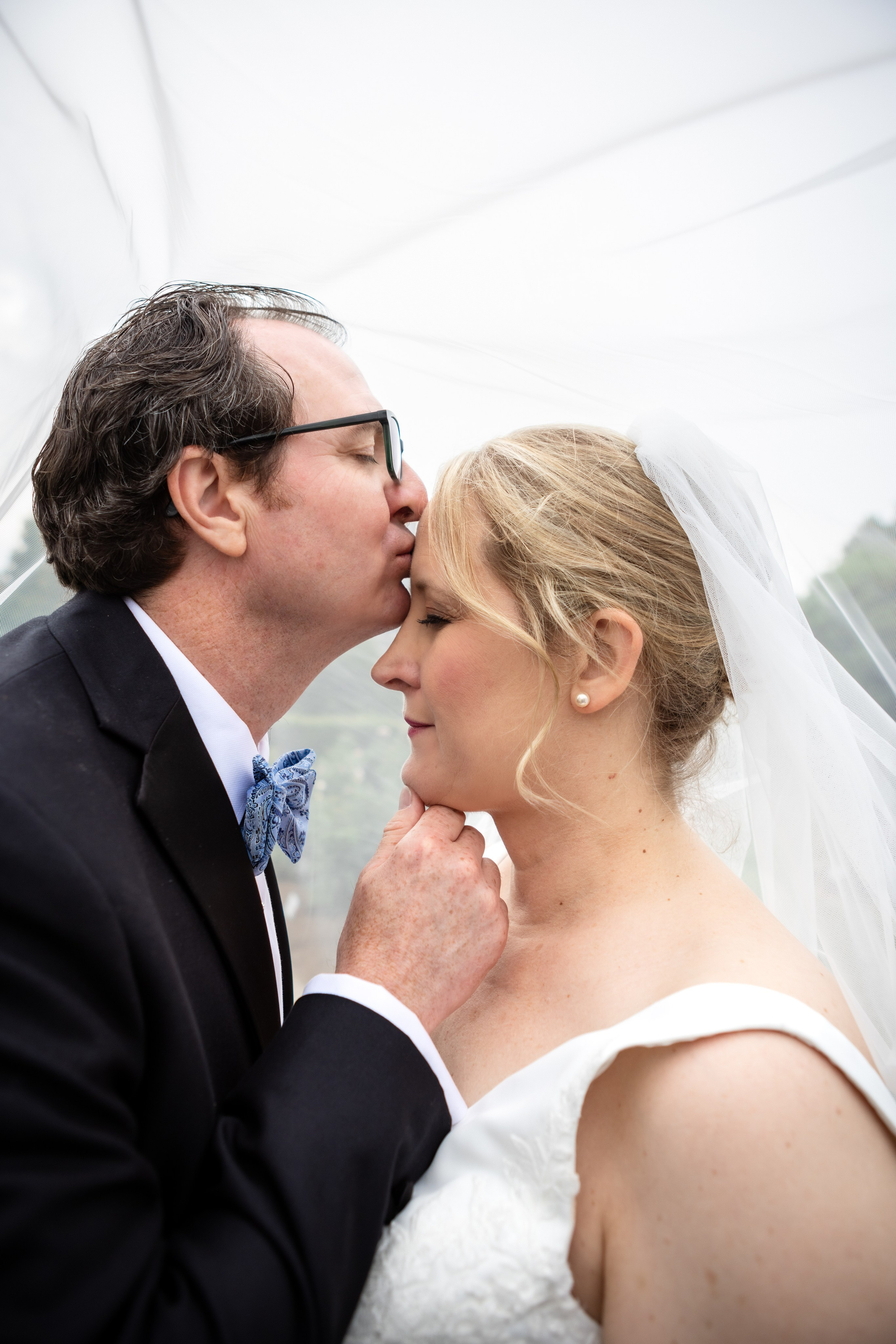 Anne and Aaron: A Love Story Written in Music and Art in Greenville SC. Wedding and portrait photography in Greenville SC