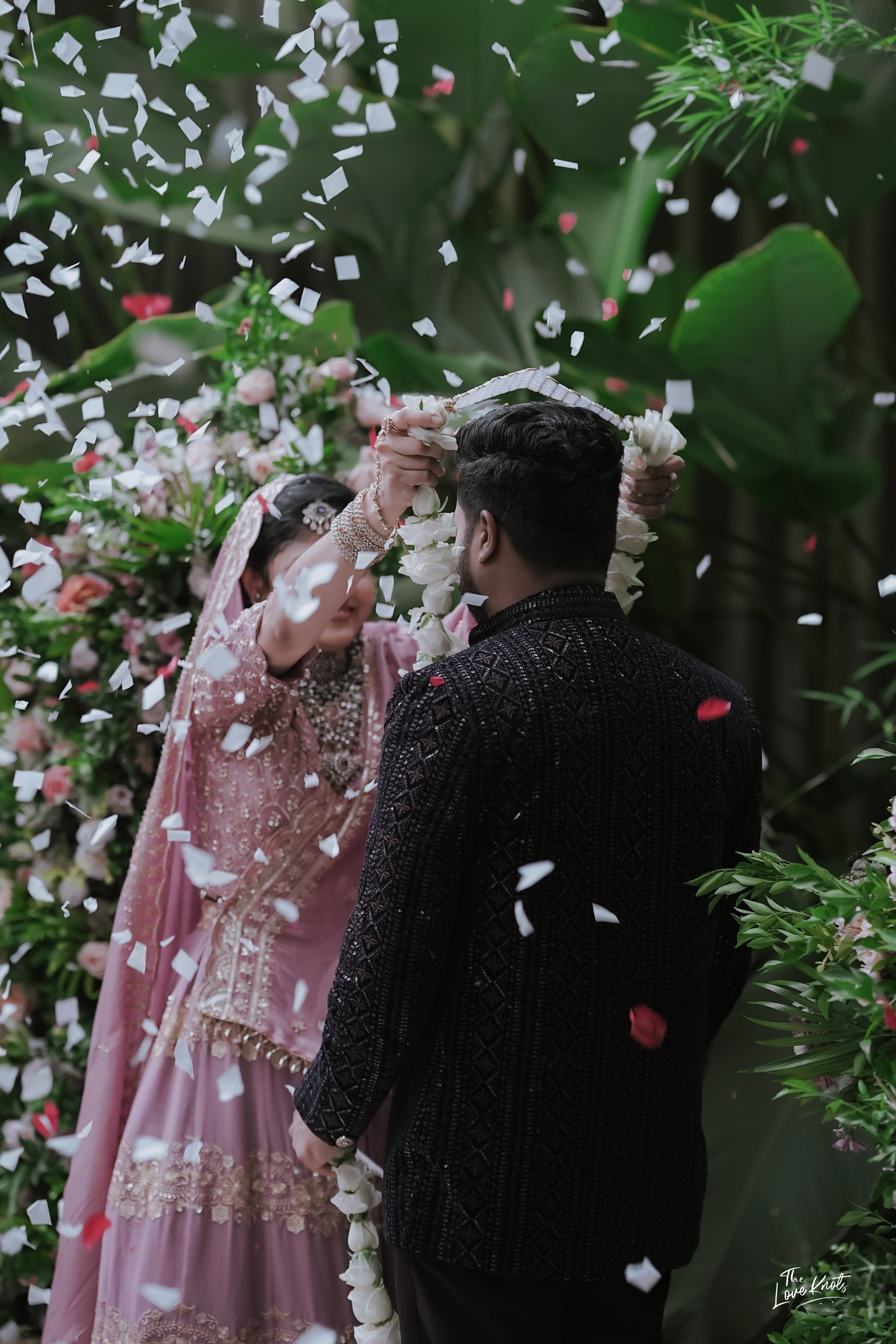 SHIBIL / RISLA. Theloveknots